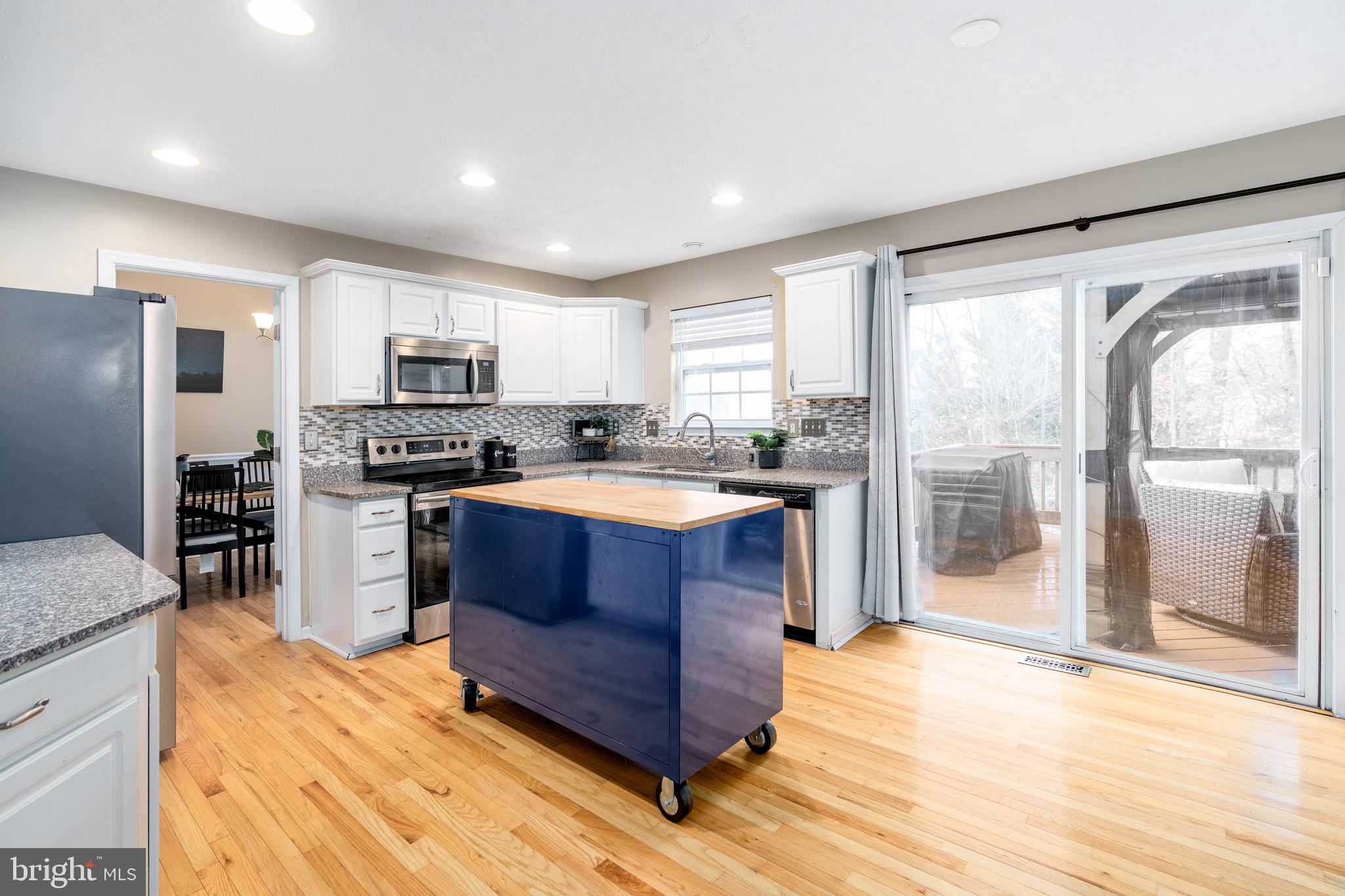 PATRIOTS GLEN - Residential