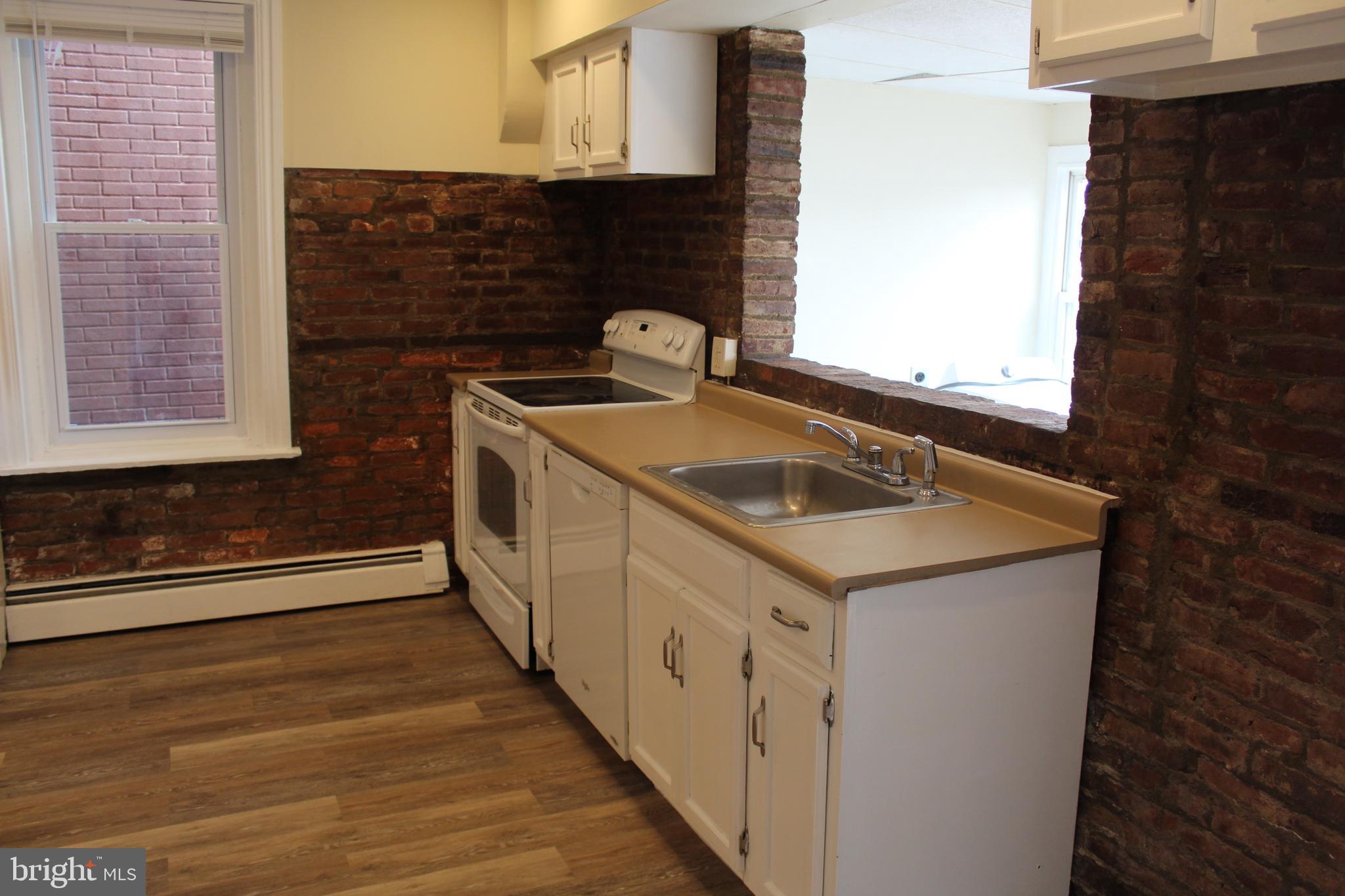 POTTSTOWN - Residential