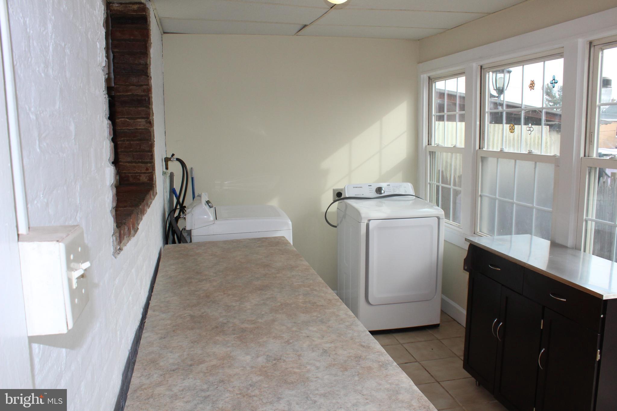 POTTSTOWN - Residential