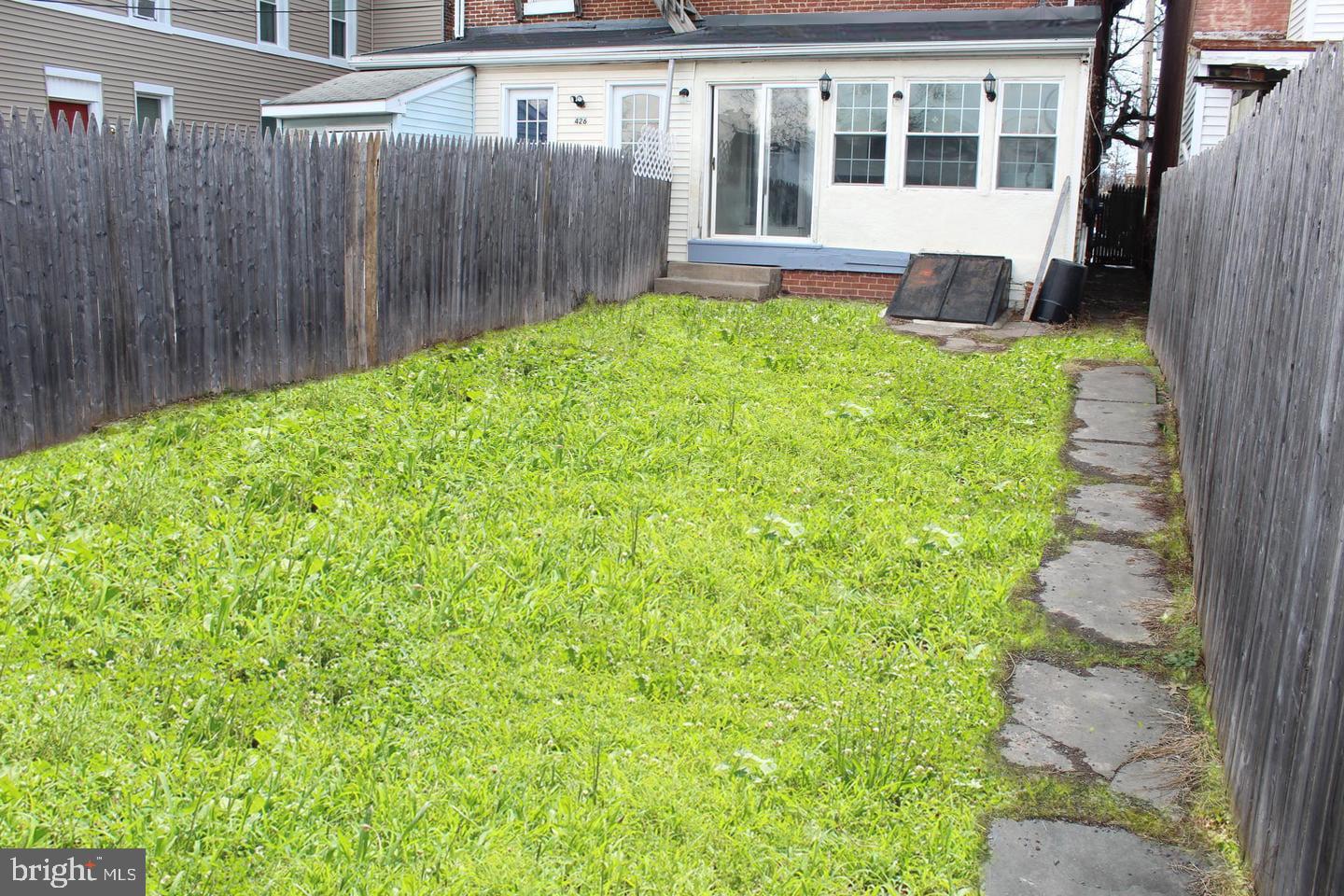 POTTSTOWN - Residential