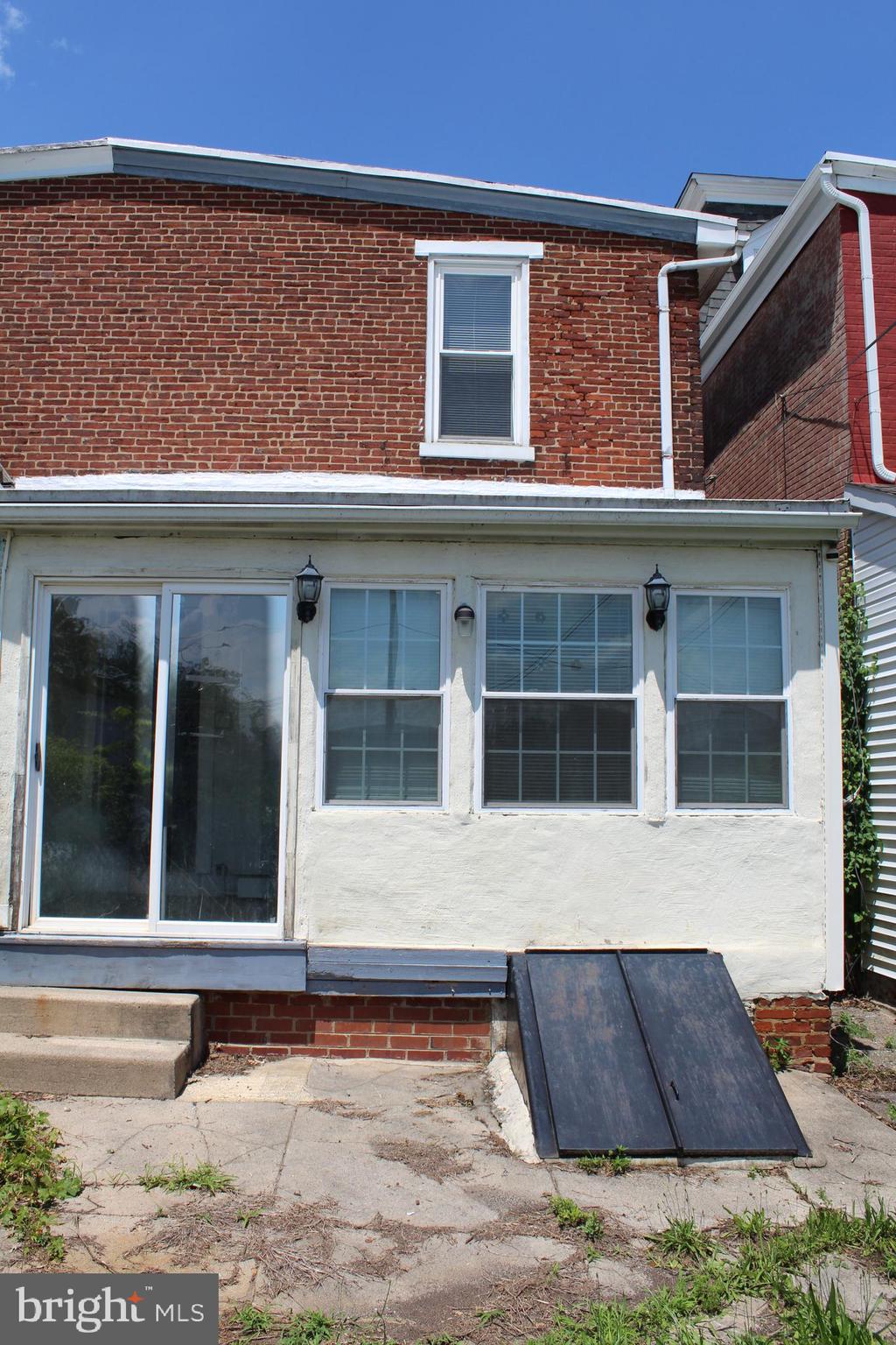 POTTSTOWN - Residential