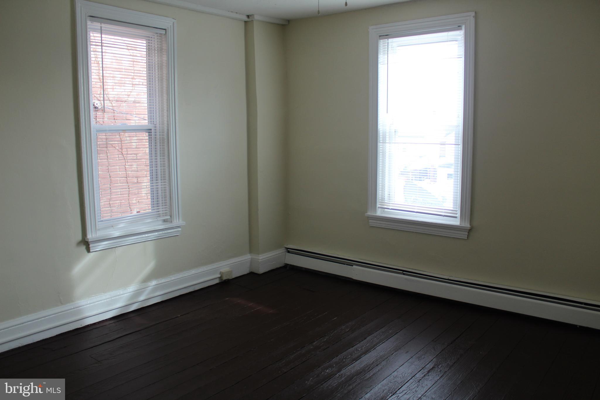 POTTSTOWN - Residential