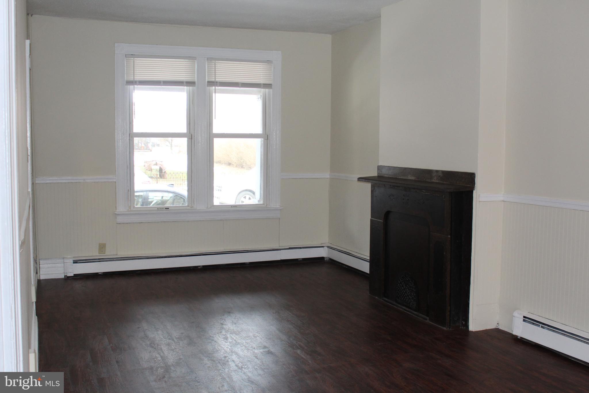 POTTSTOWN - Residential