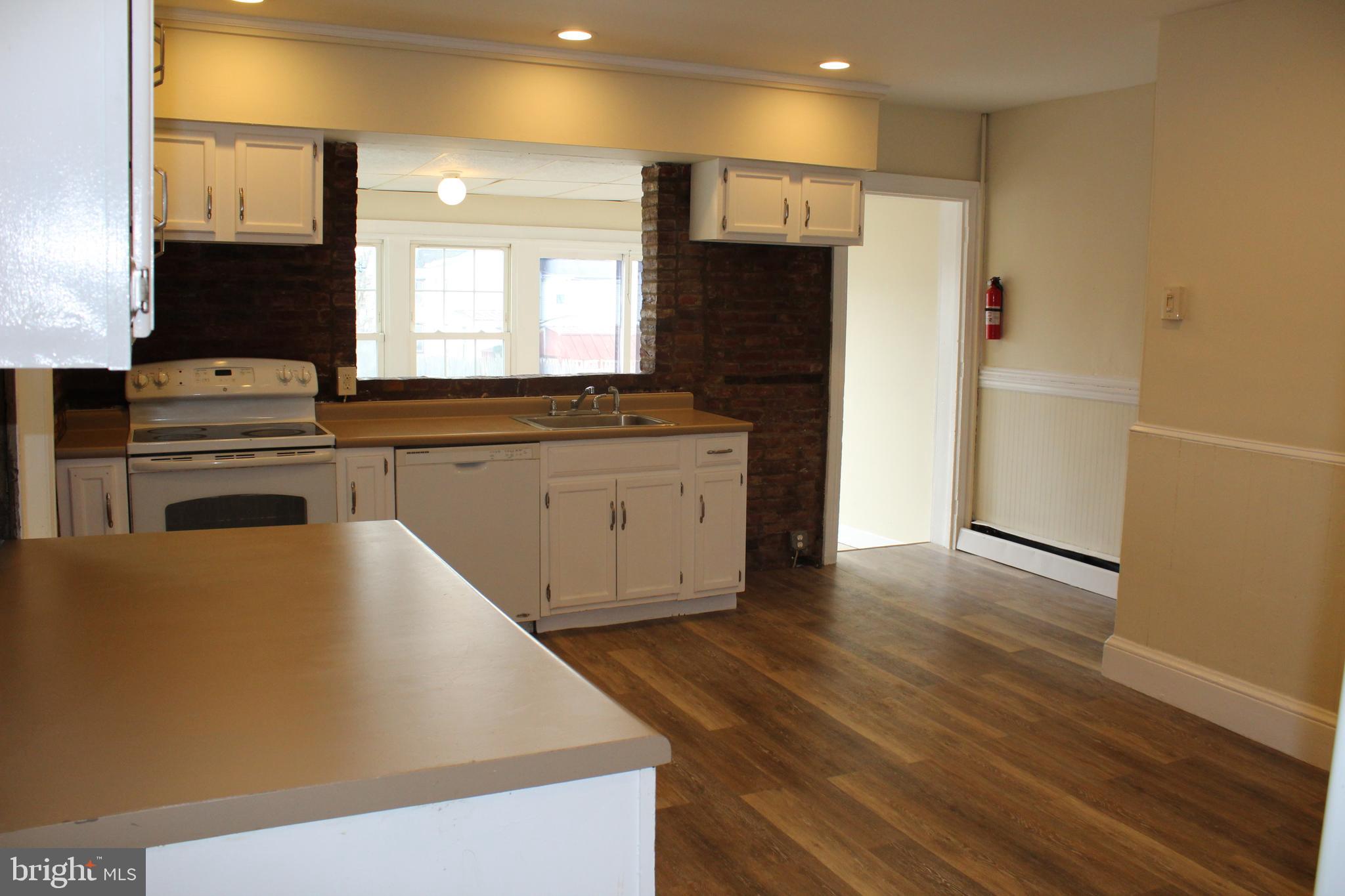 POTTSTOWN - Residential