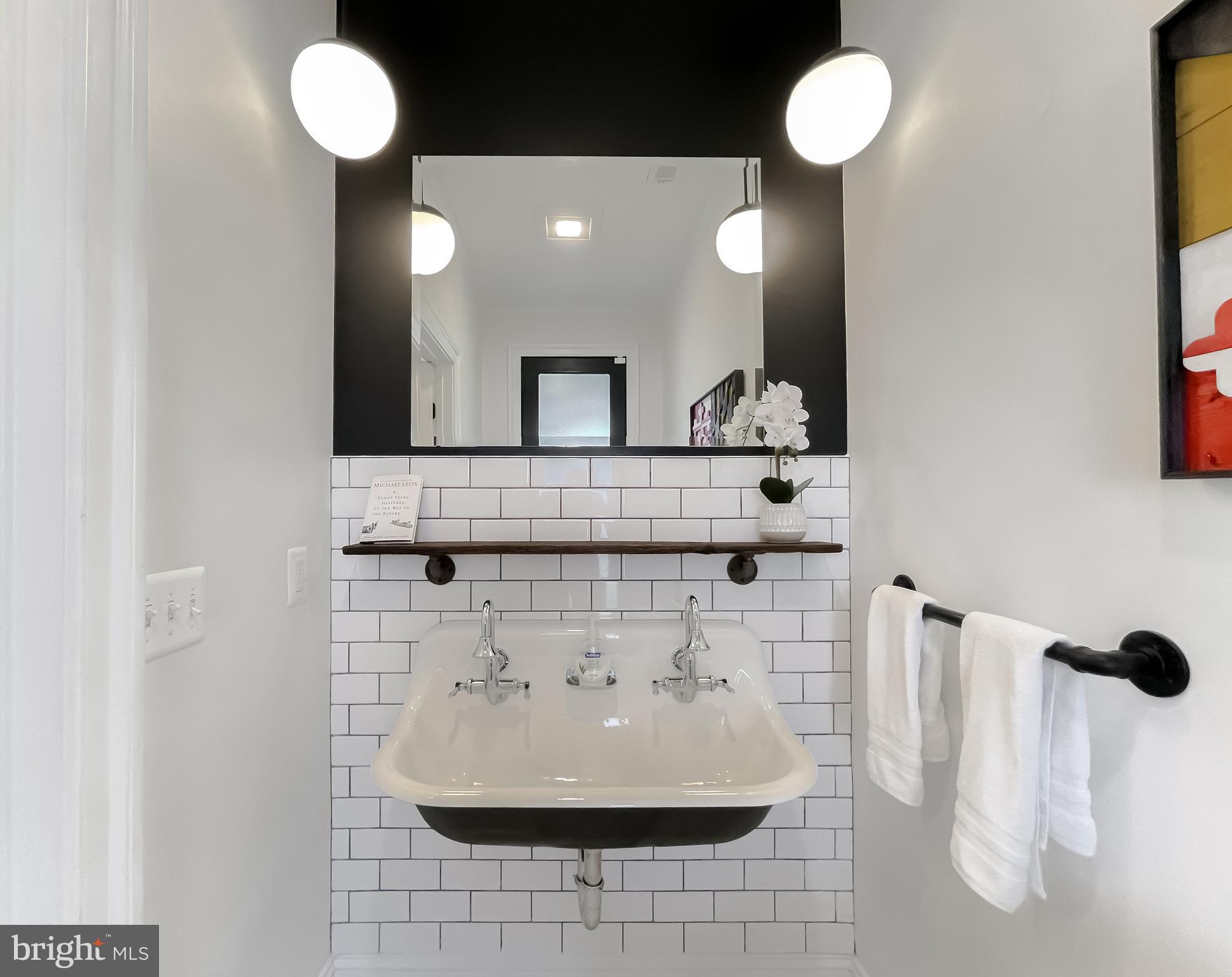 ROYAL OAK - Residential