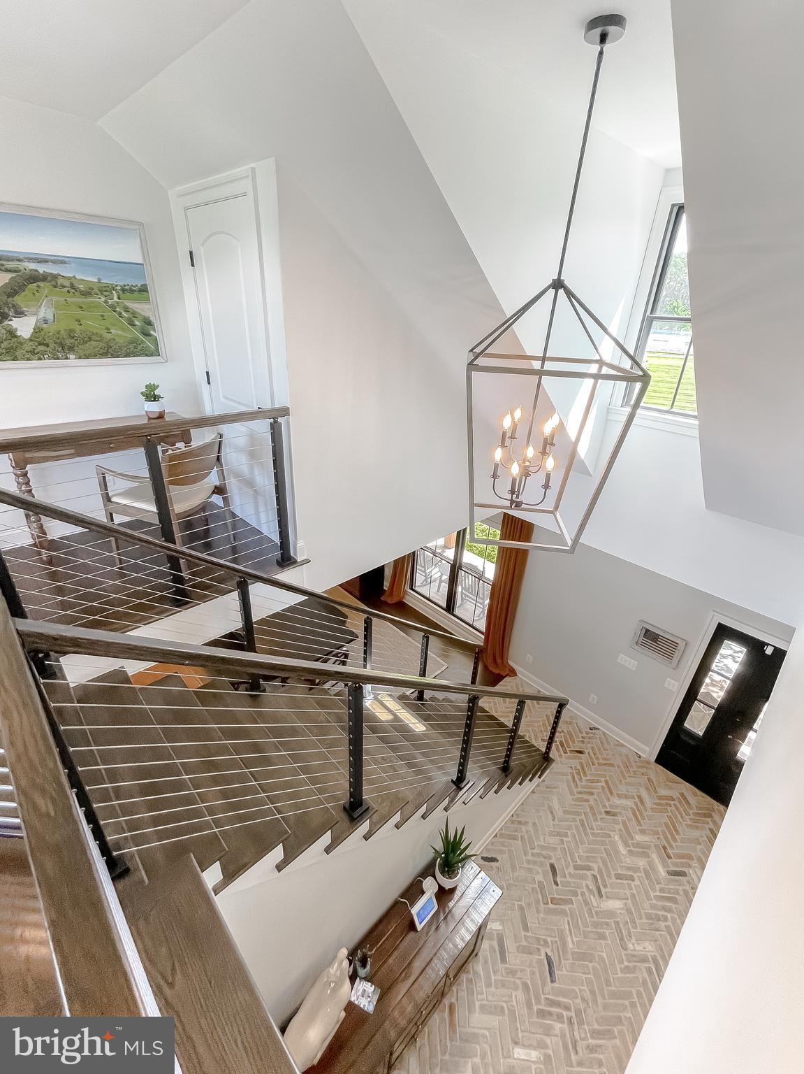 ROYAL OAK - Residential