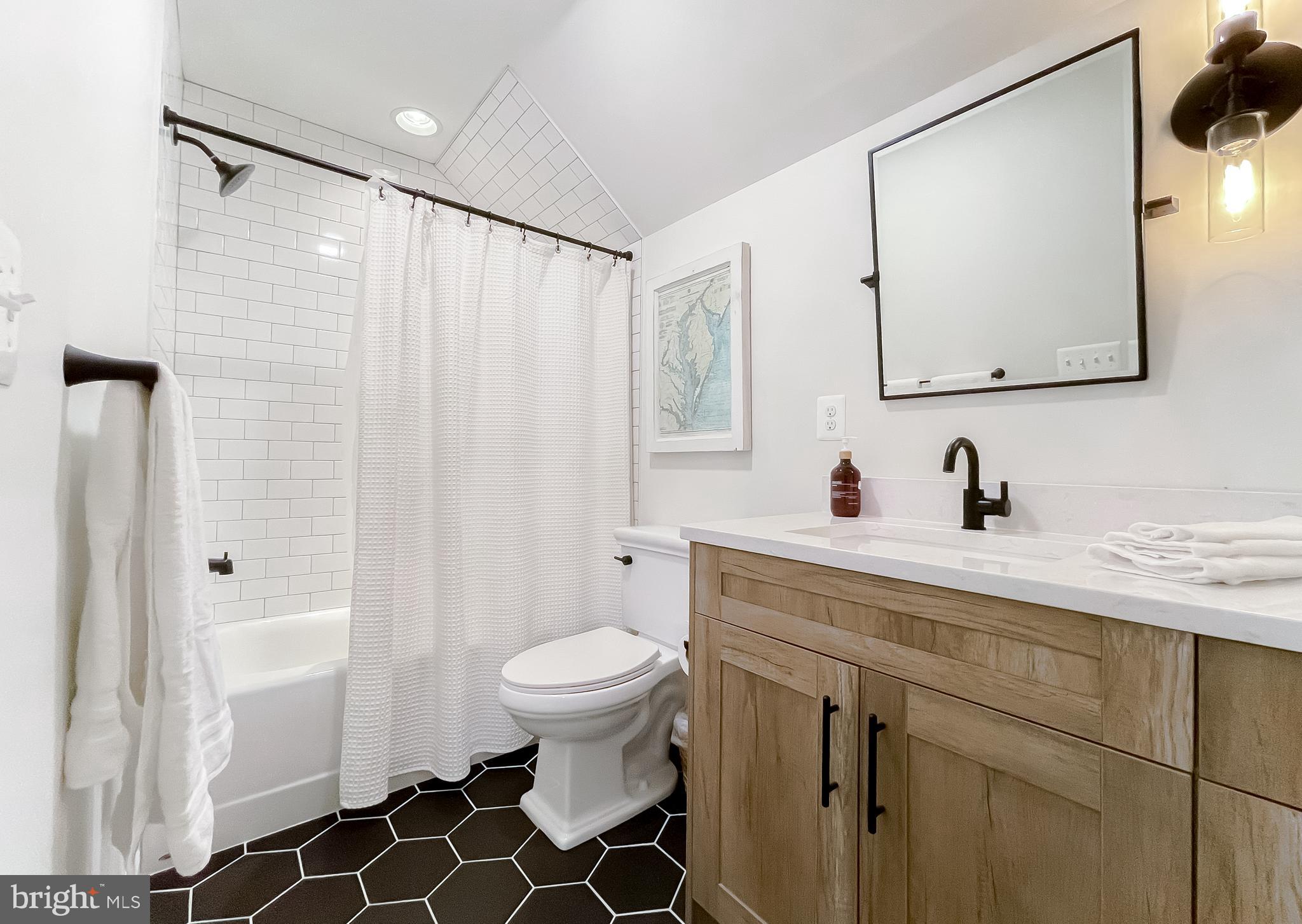 ROYAL OAK - Residential