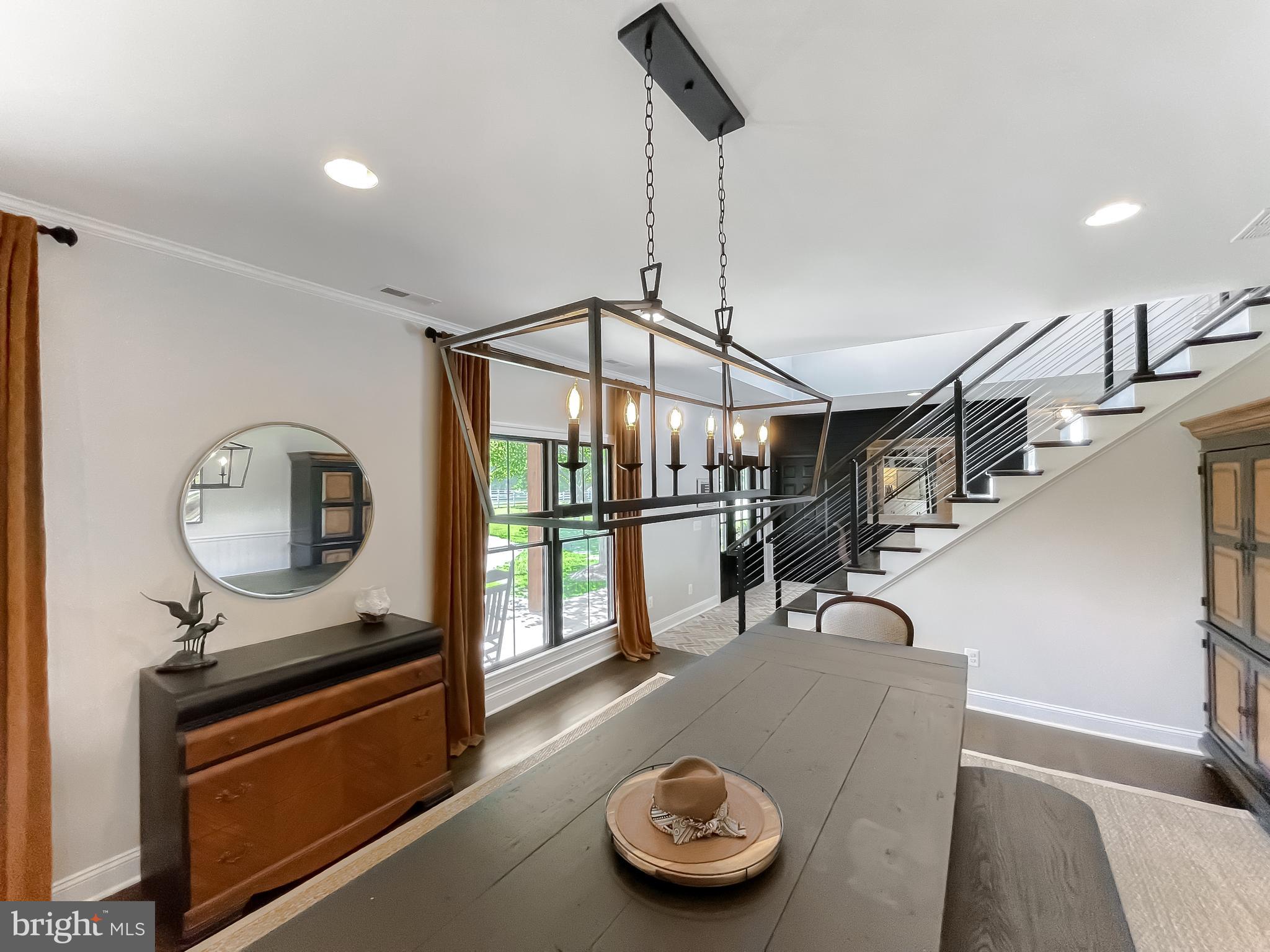 ROYAL OAK - Residential