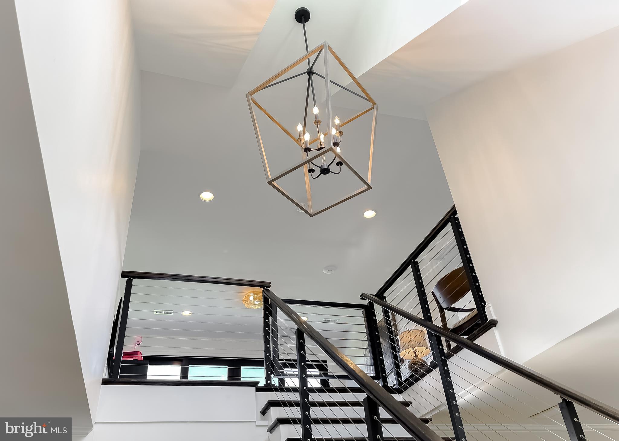 ROYAL OAK - Residential