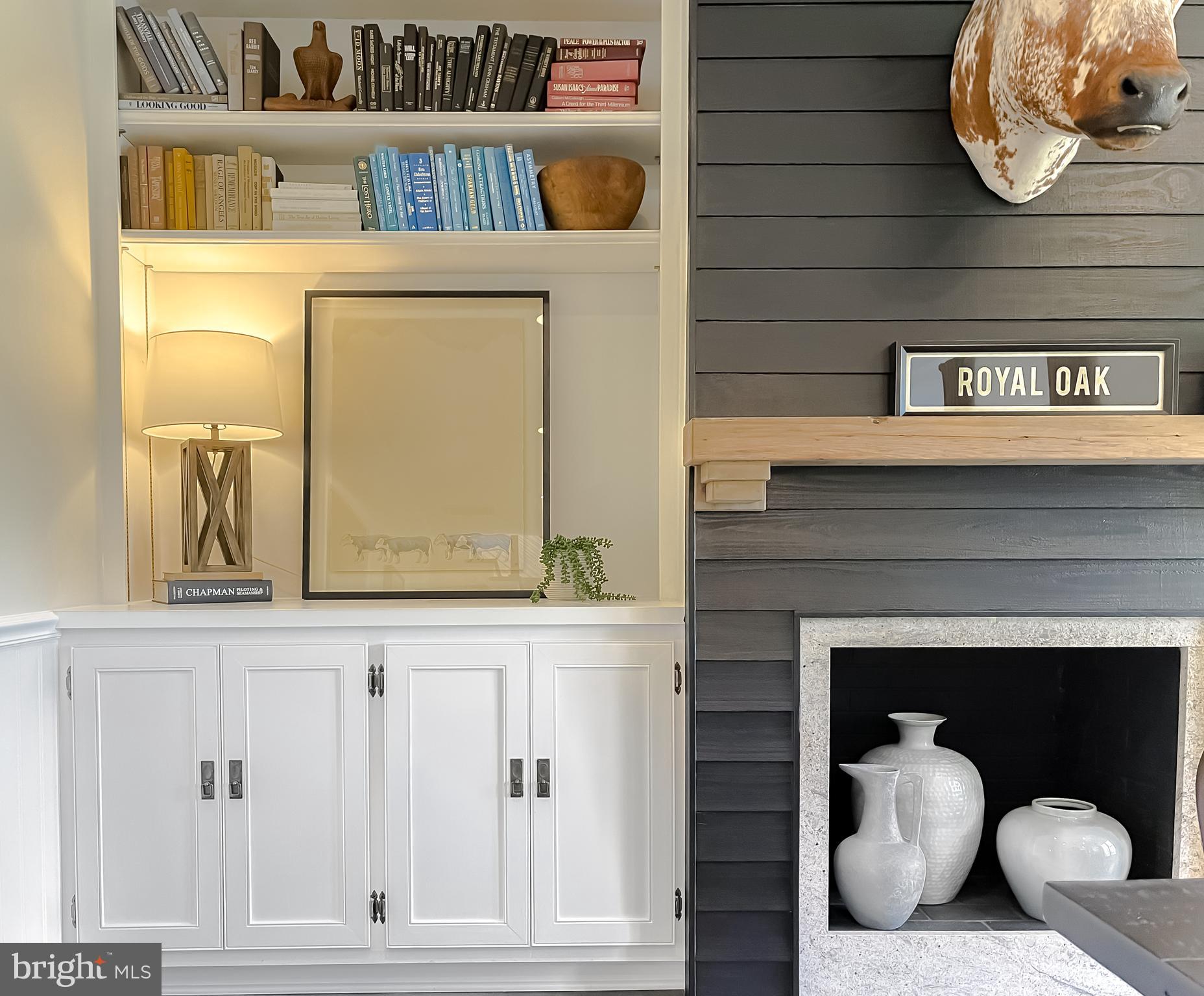 ROYAL OAK - Residential