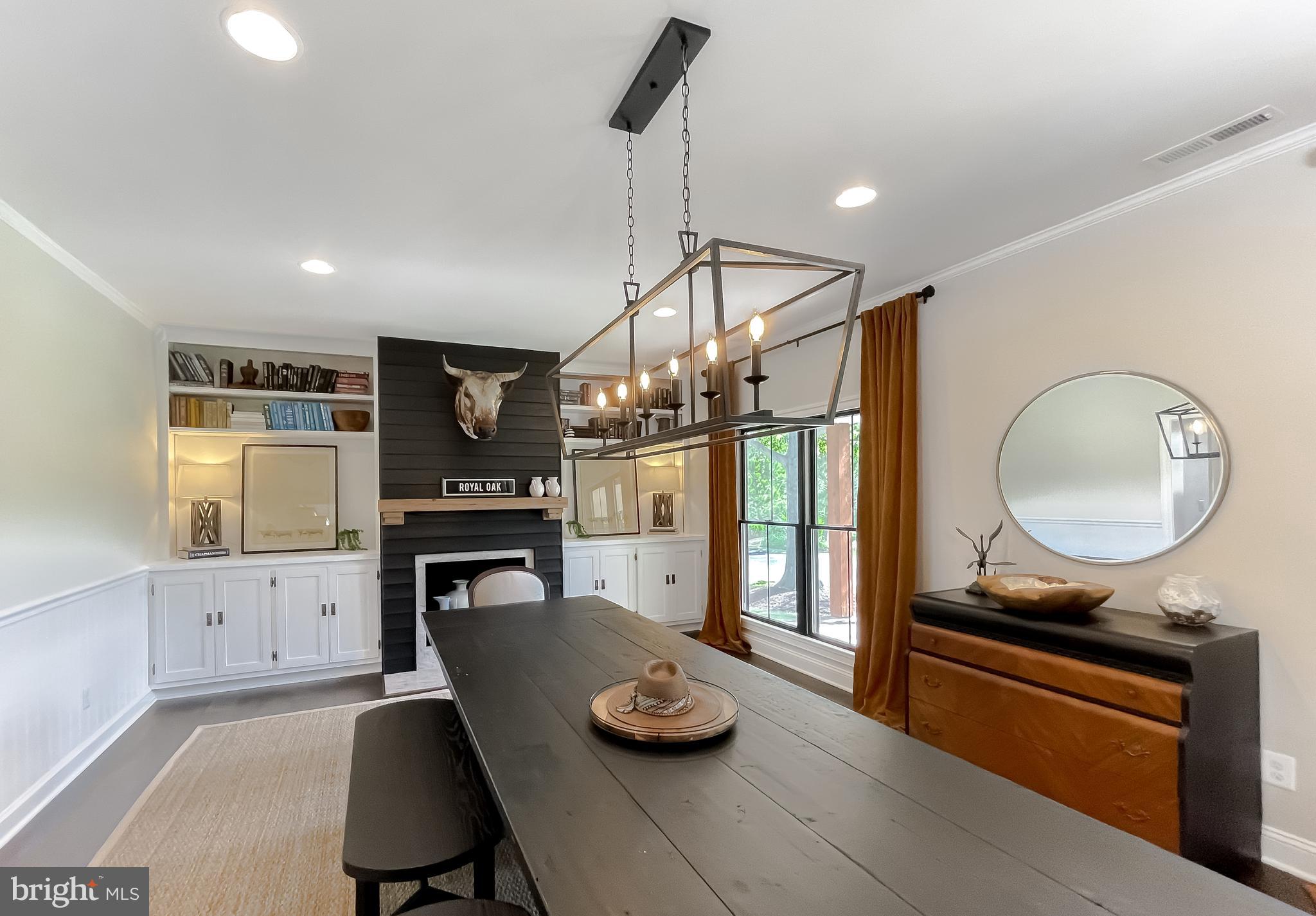 ROYAL OAK - Residential