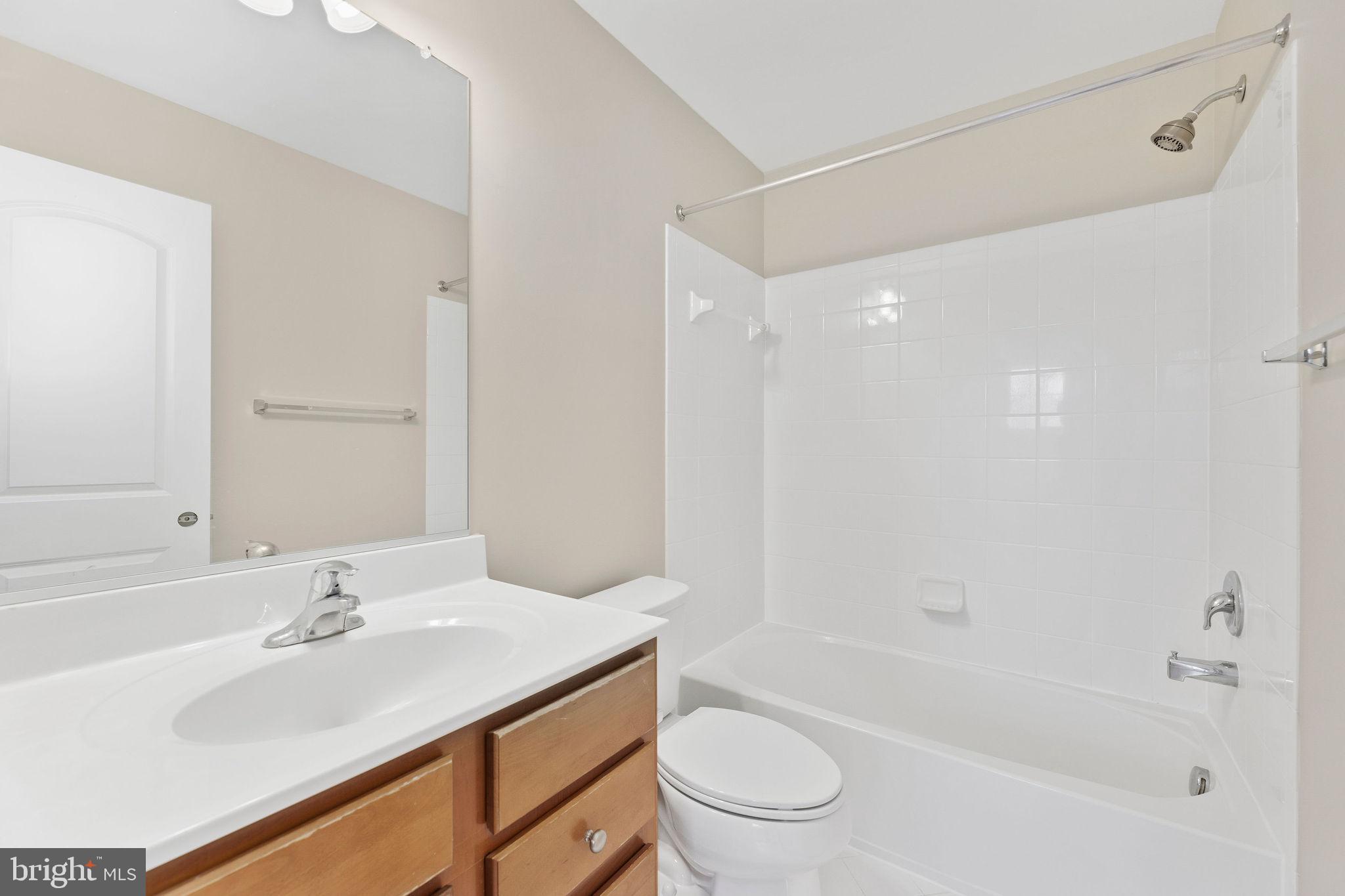 EAST GATE ONE - Residential Lease