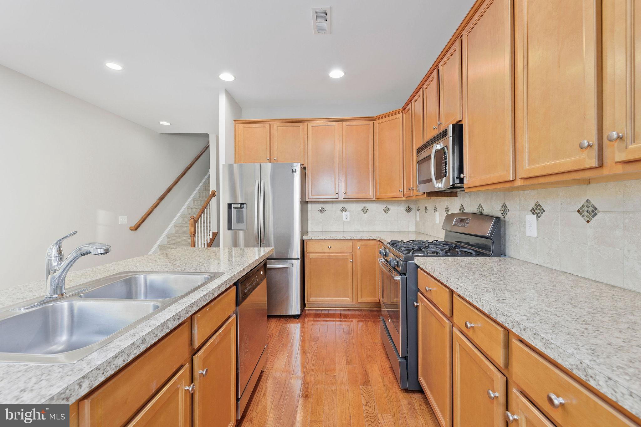 EAST GATE ONE - Residential Lease