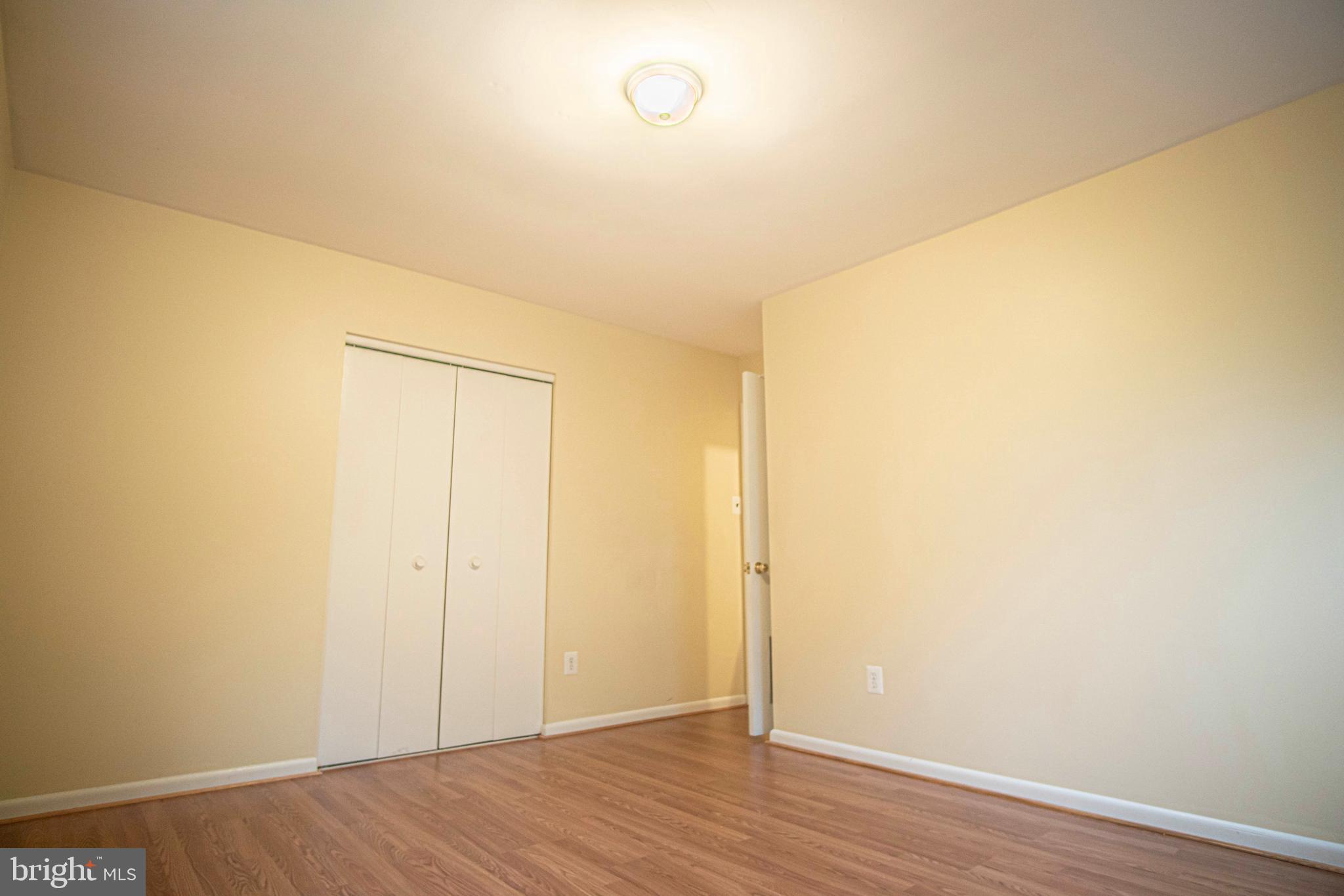 BROOKFIELD - Residential Lease