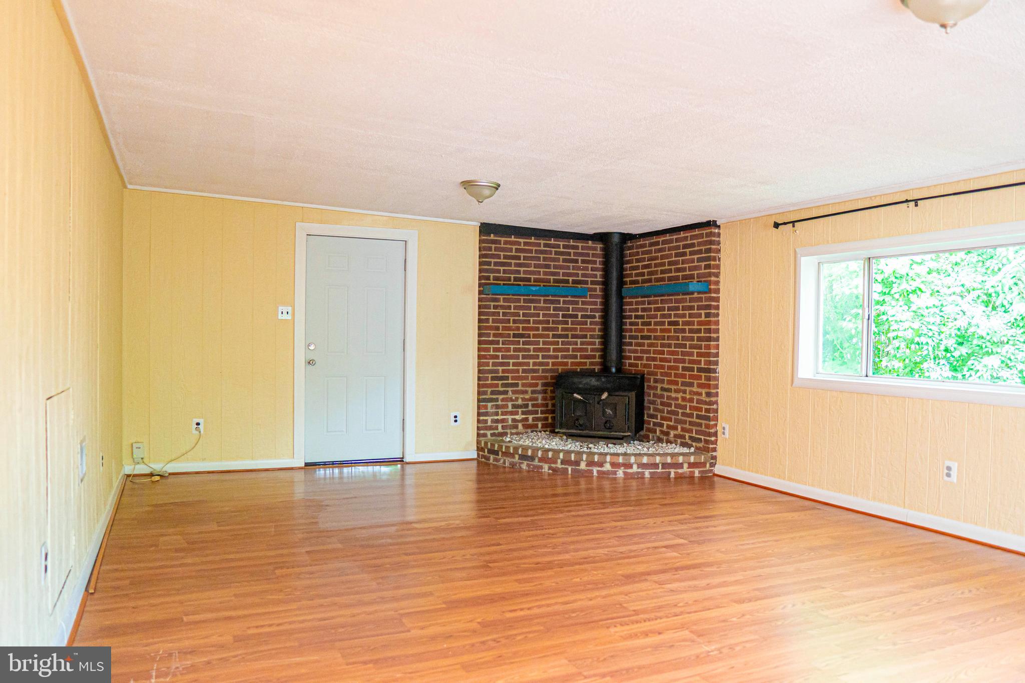 BROOKFIELD - Residential Lease