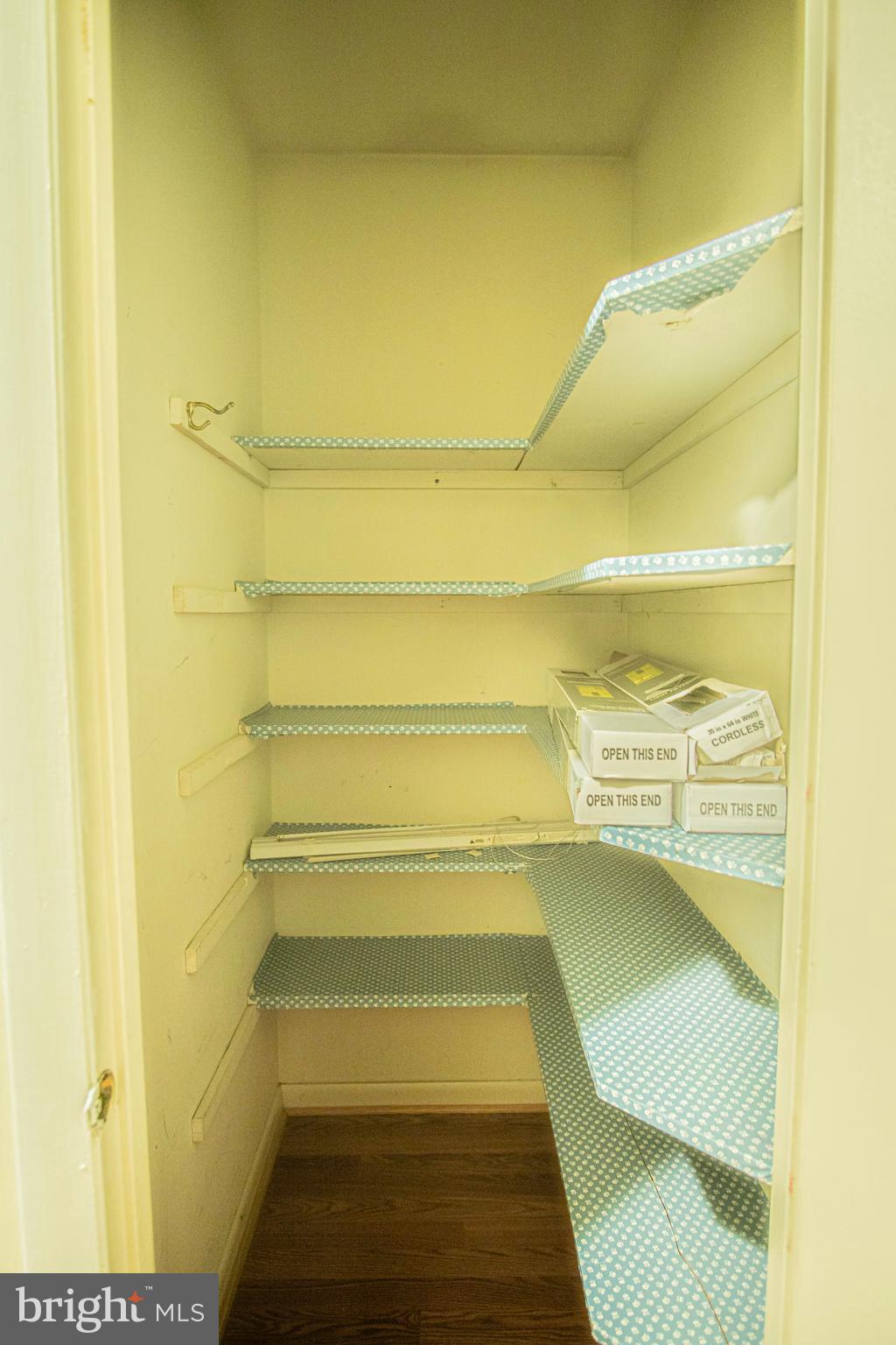 BROOKFIELD - Residential Lease