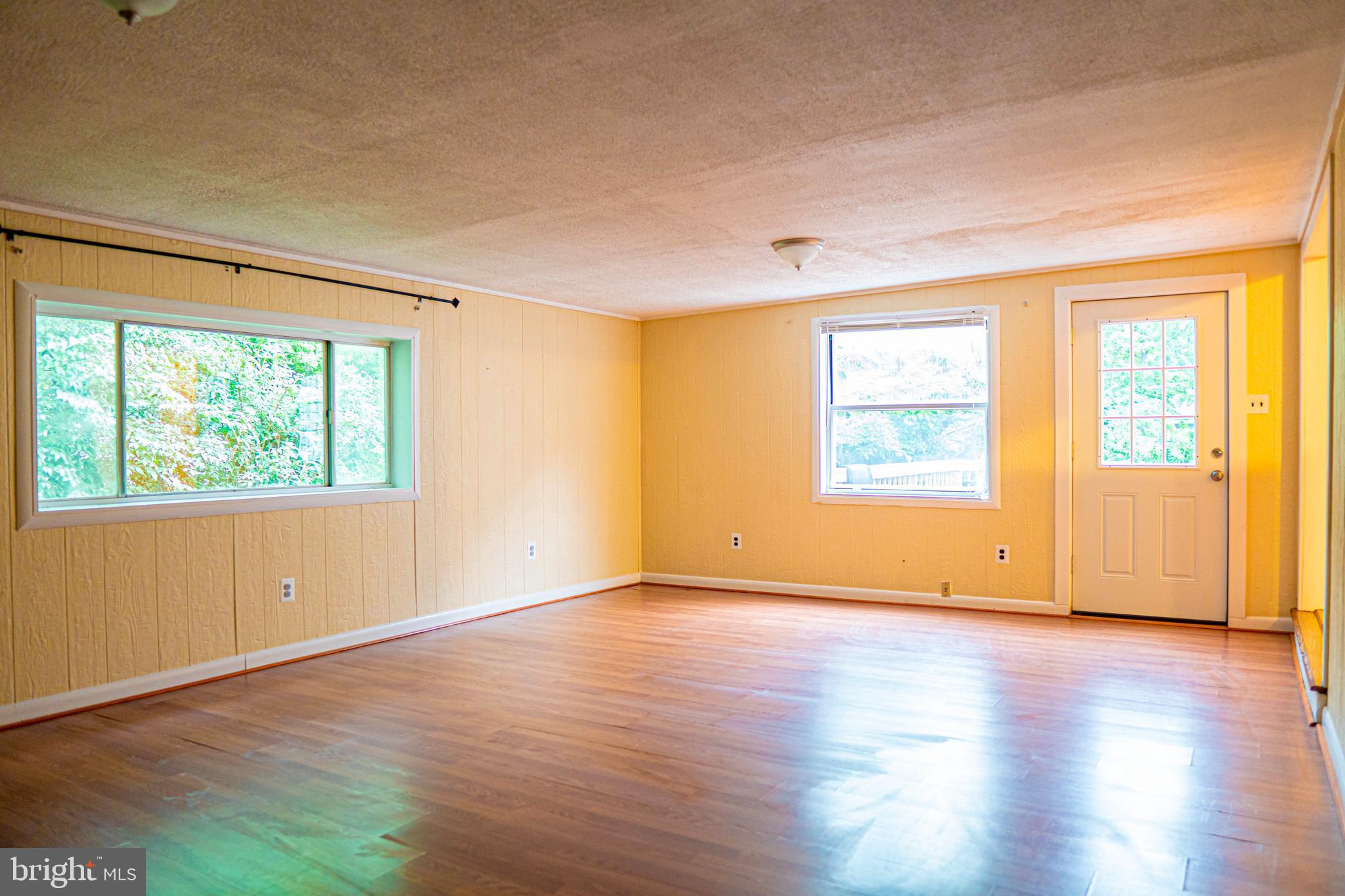 BROOKFIELD - Residential Lease