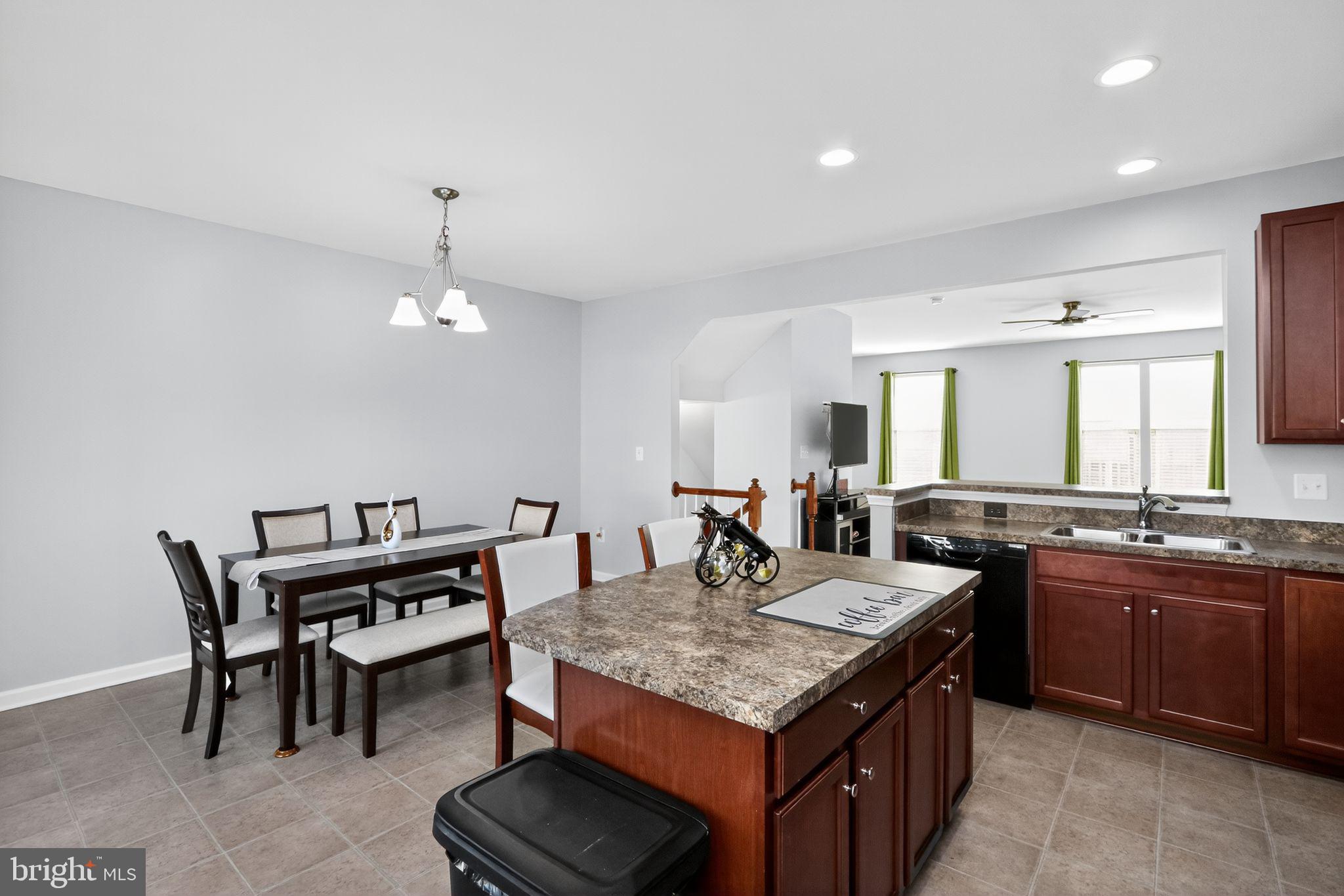 RAPPAHANNOCK LANDING - Residential