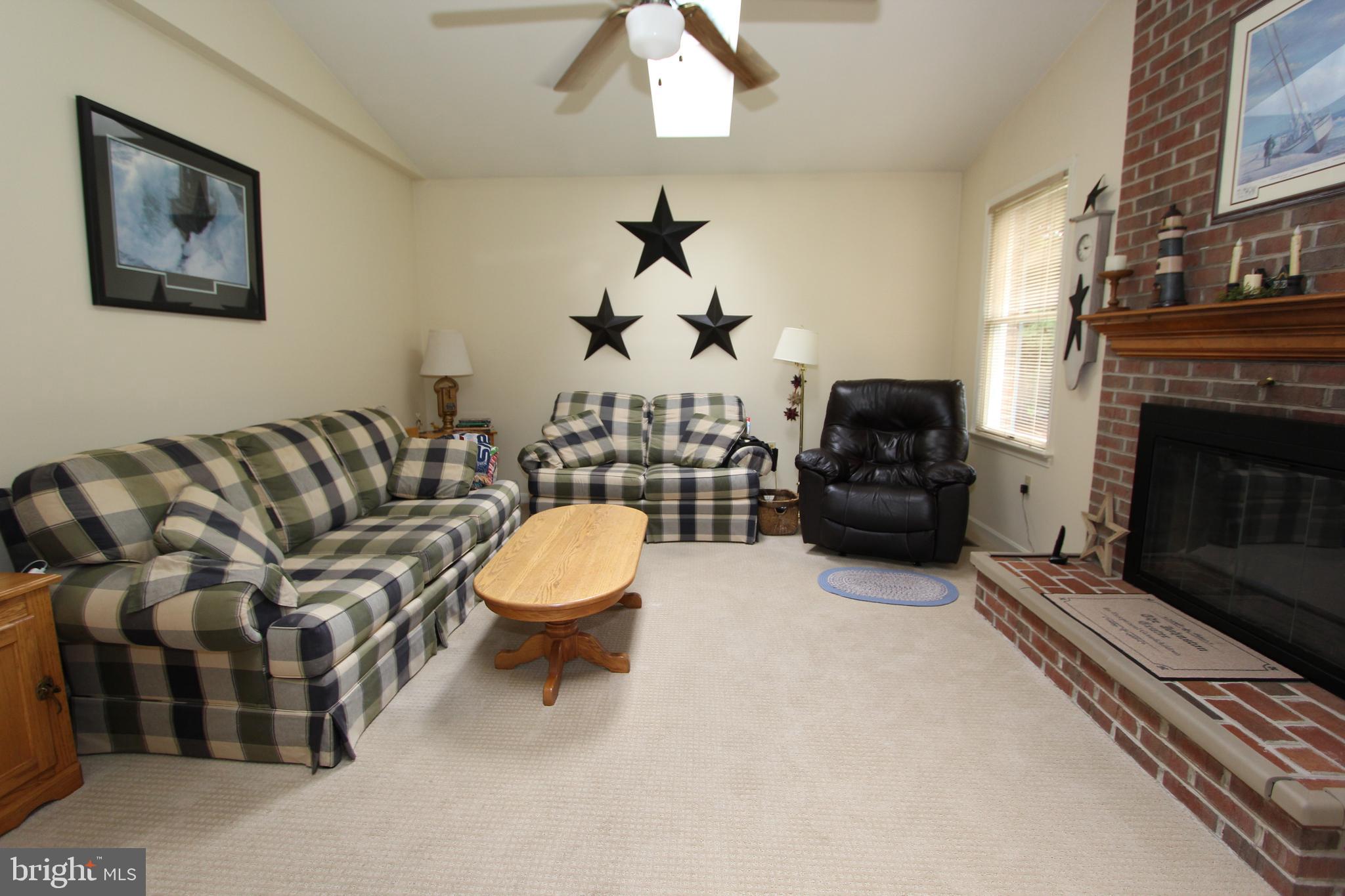 CLOVER HILL III - Residential