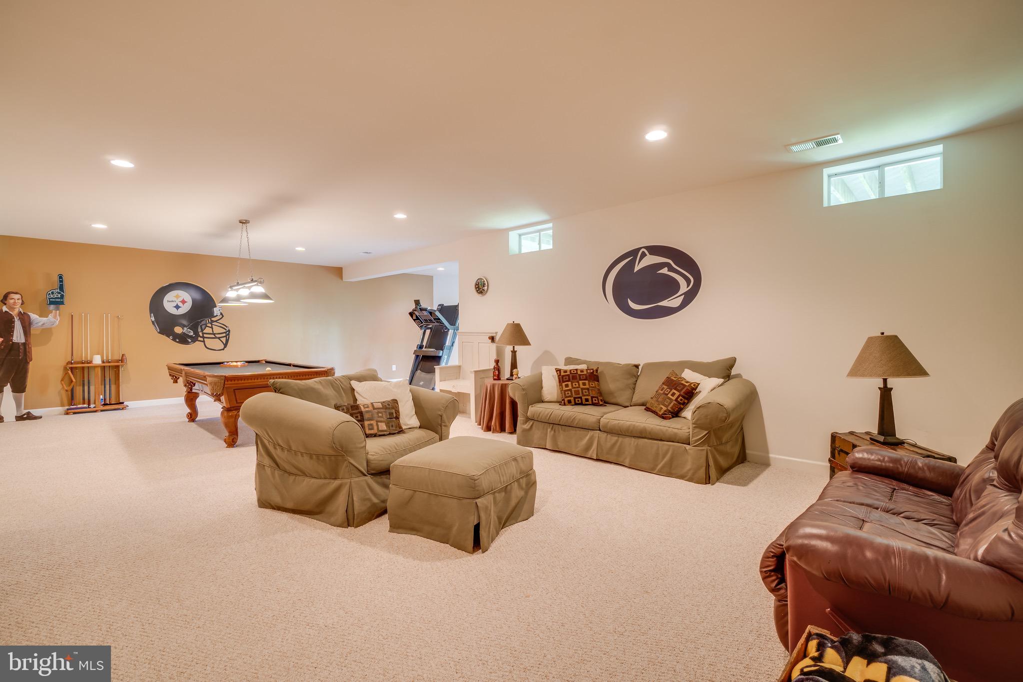 HILLS OF AQUIA - Residential