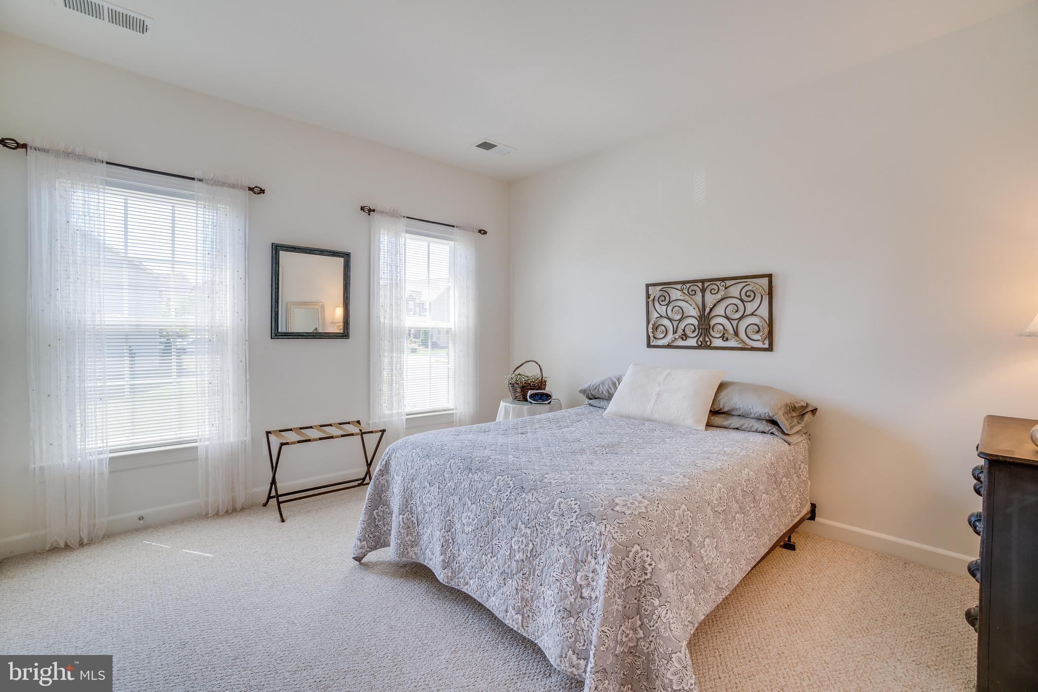 HILLS OF AQUIA - Residential