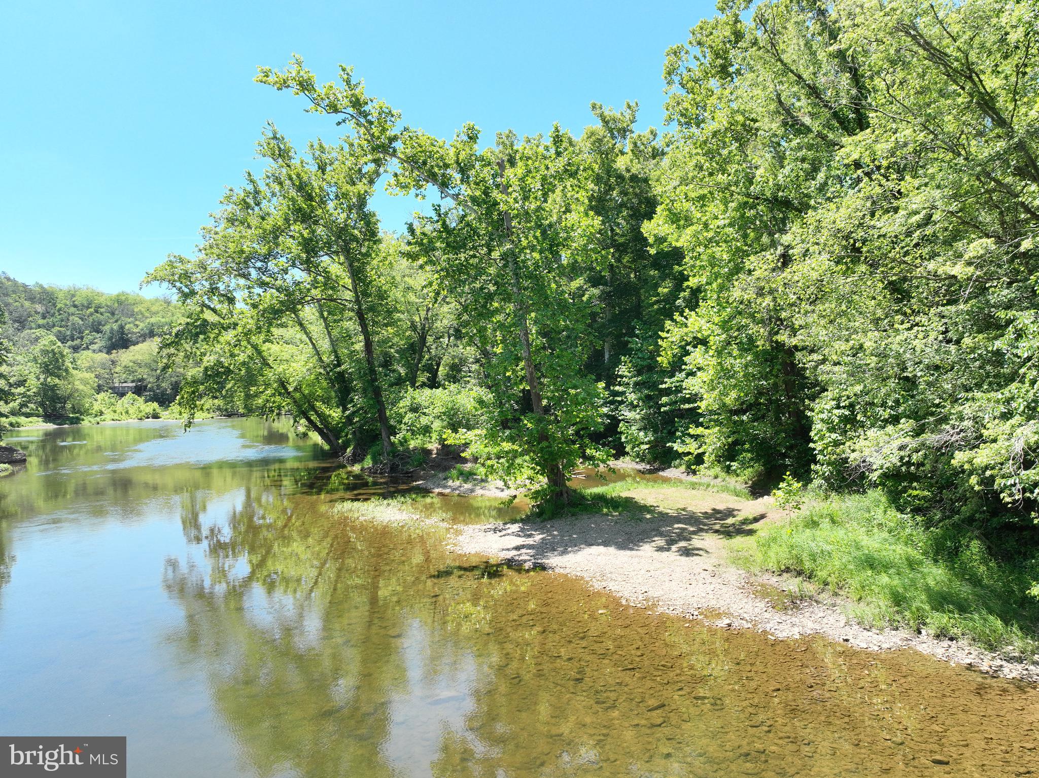 NONE AVAILABLE - Land