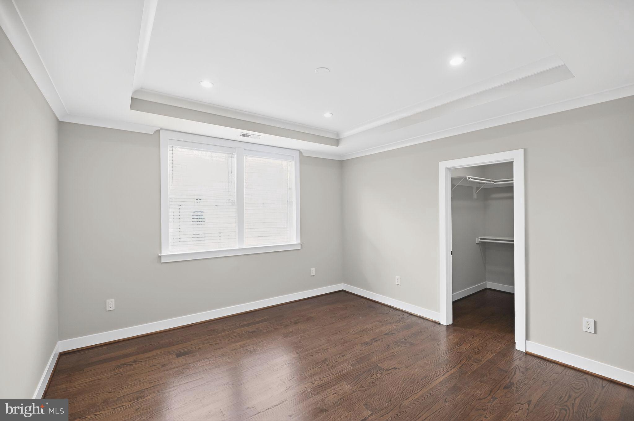 CHESTERBROOK GARDENS - Residential