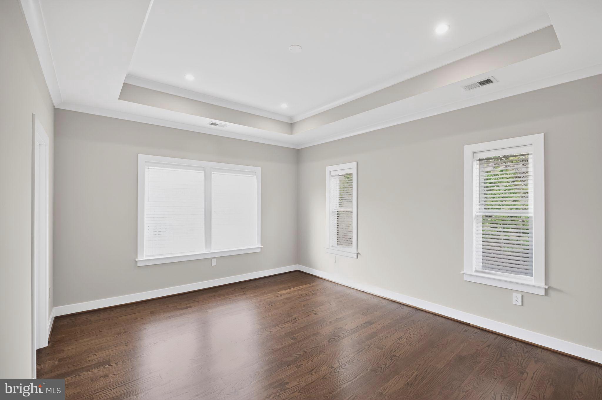 CHESTERBROOK GARDENS - Residential