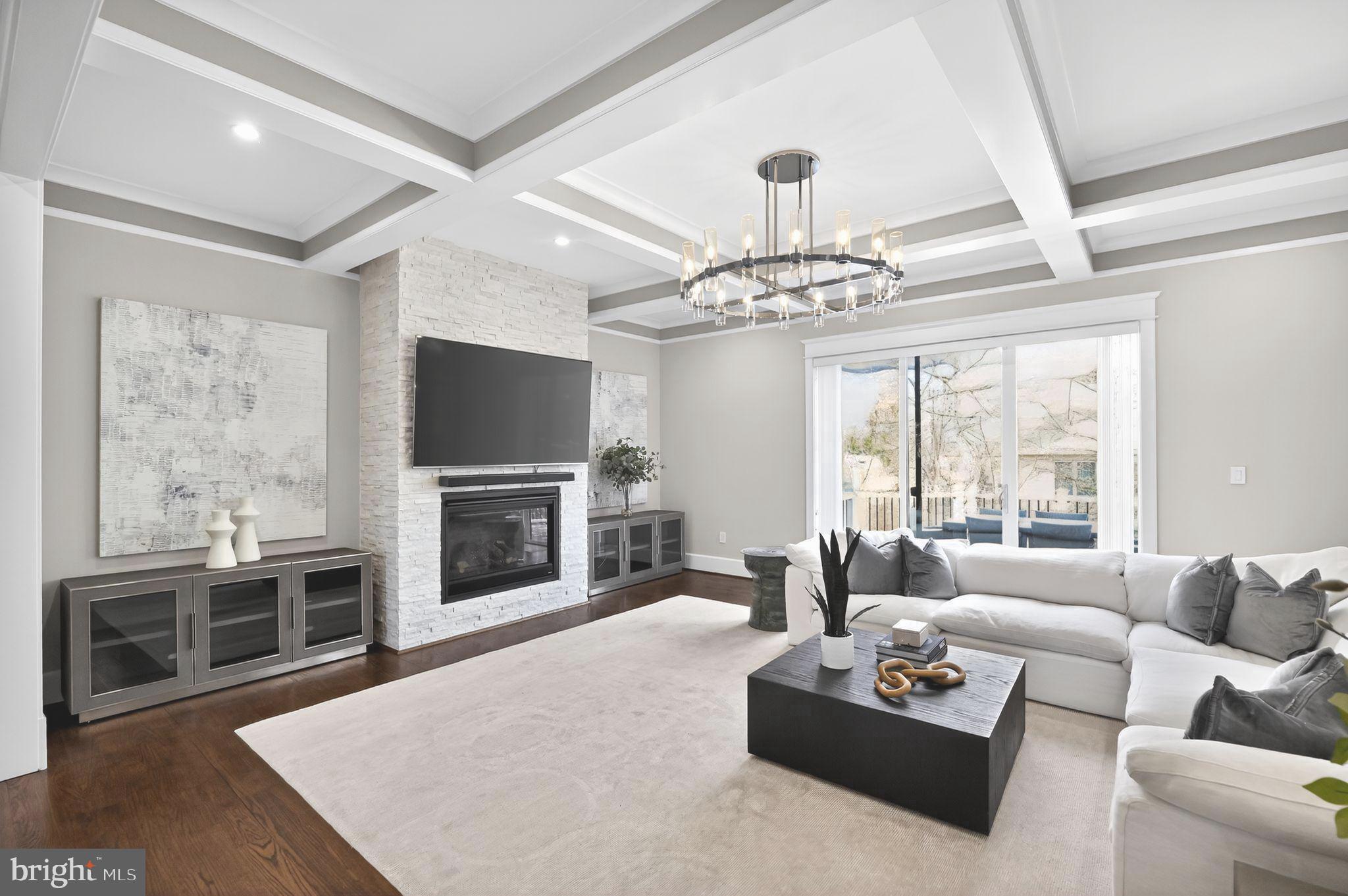 CHESTERBROOK GARDENS - Residential