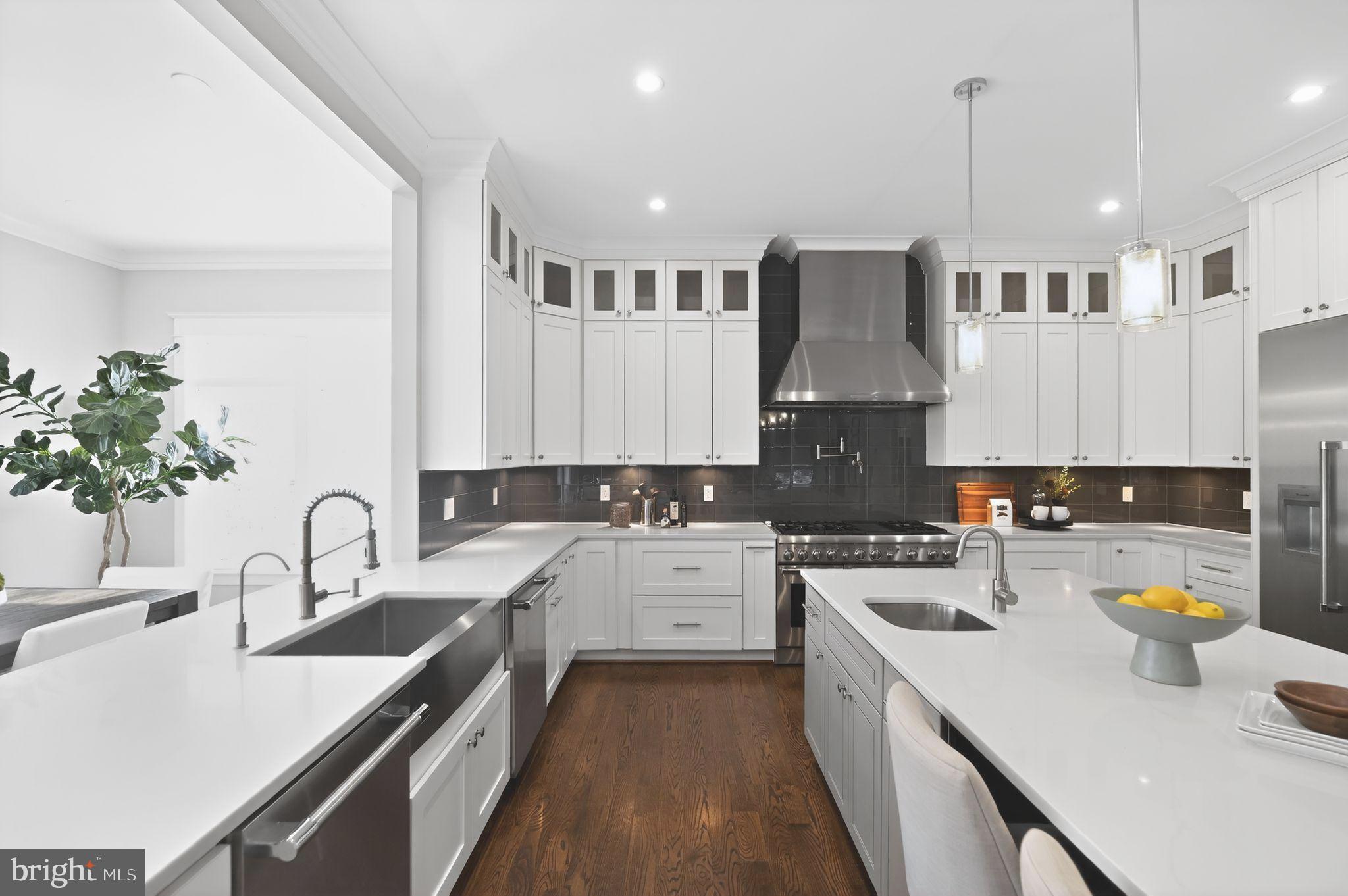 CHESTERBROOK GARDENS - Residential