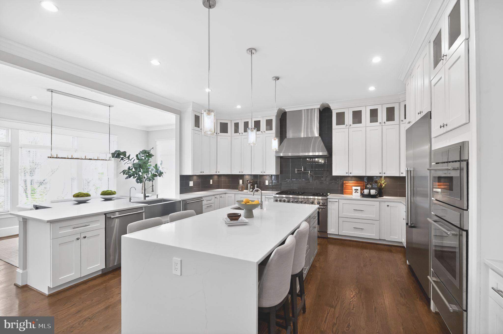 CHESTERBROOK GARDENS - Residential