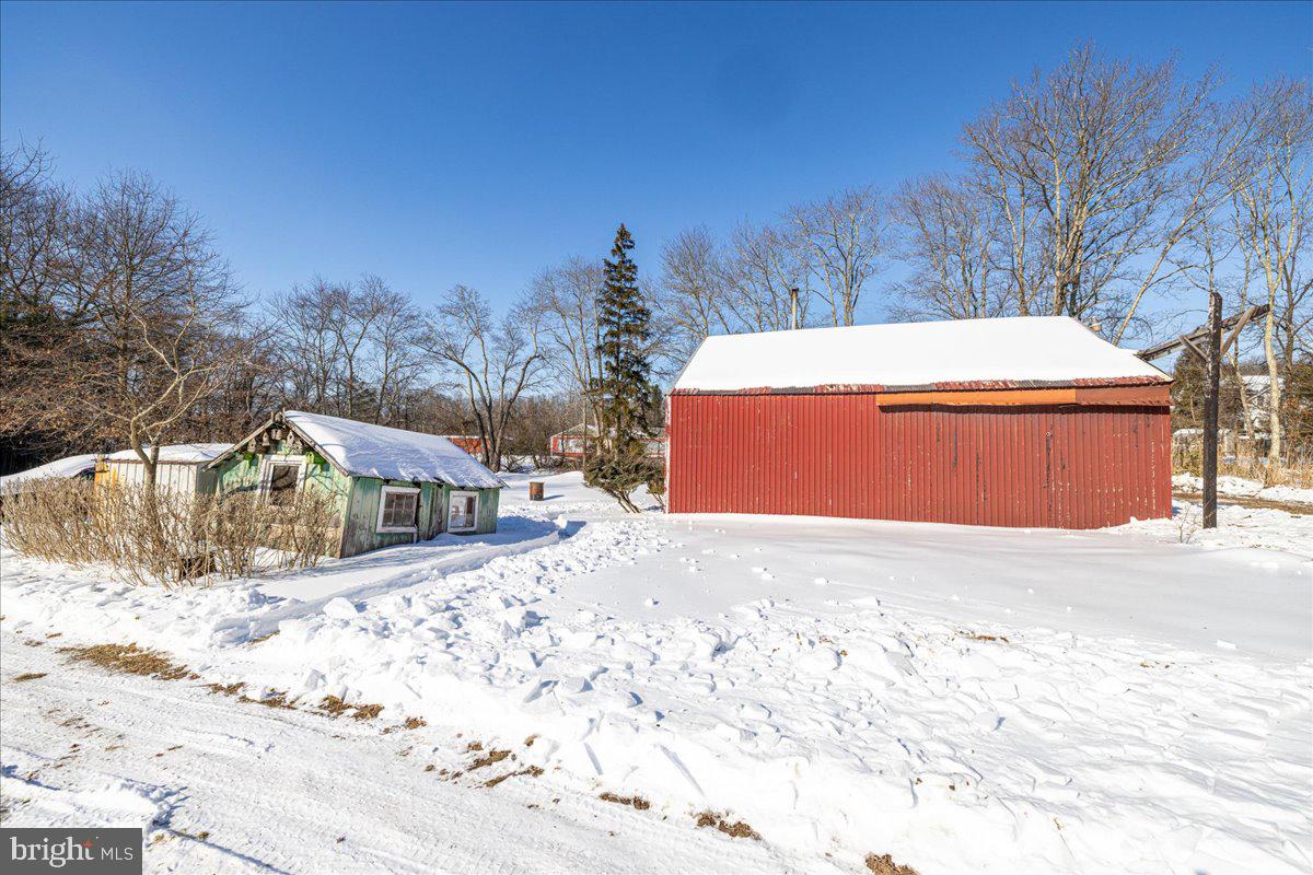 HAWK RIDGE - Residential