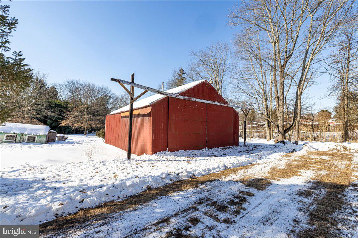 HAWK RIDGE - Residential