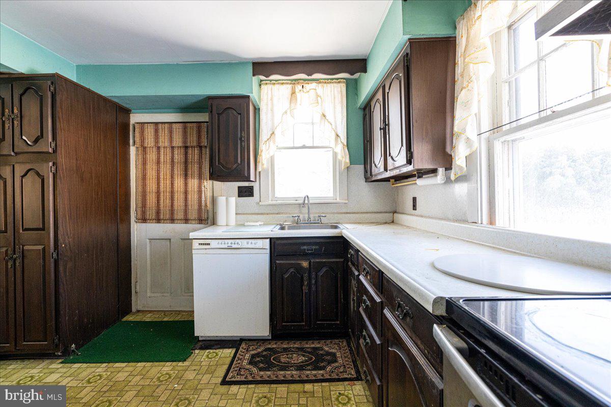 HAWK RIDGE - Residential