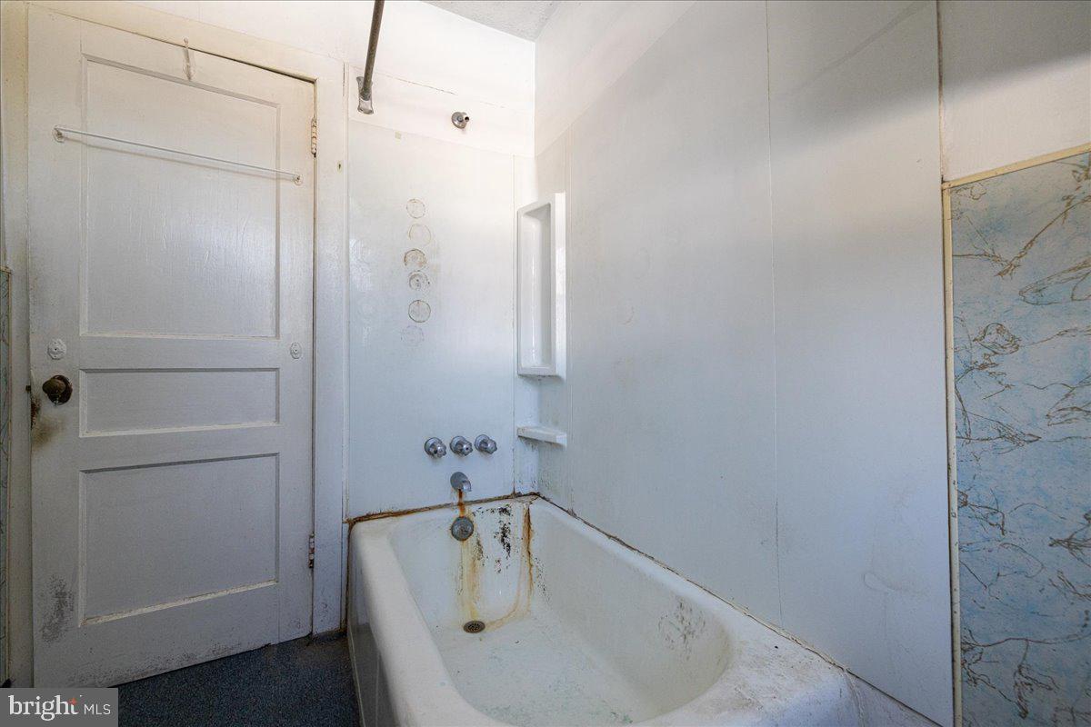 HAWK RIDGE - Residential