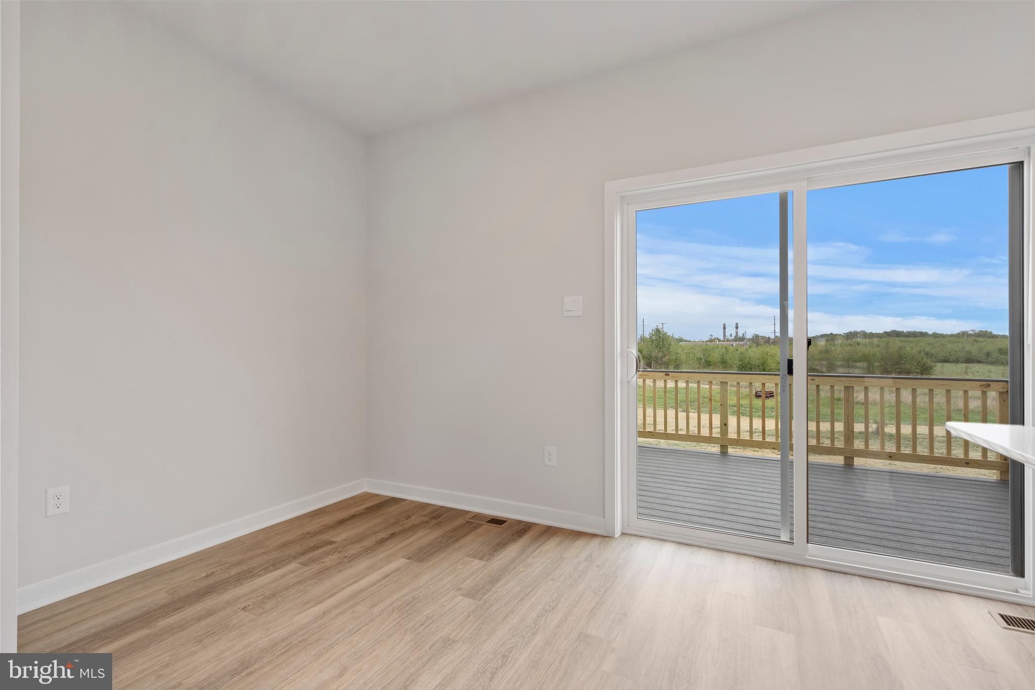 SPRING HILLS - Residential Lease