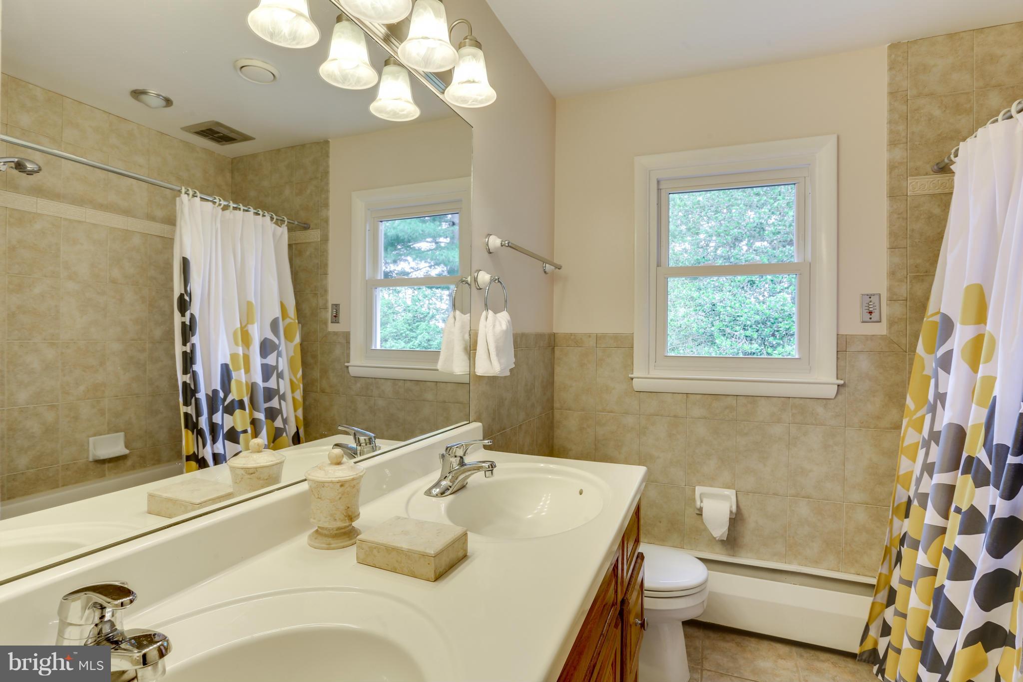 VALLEY MEDE - Residential