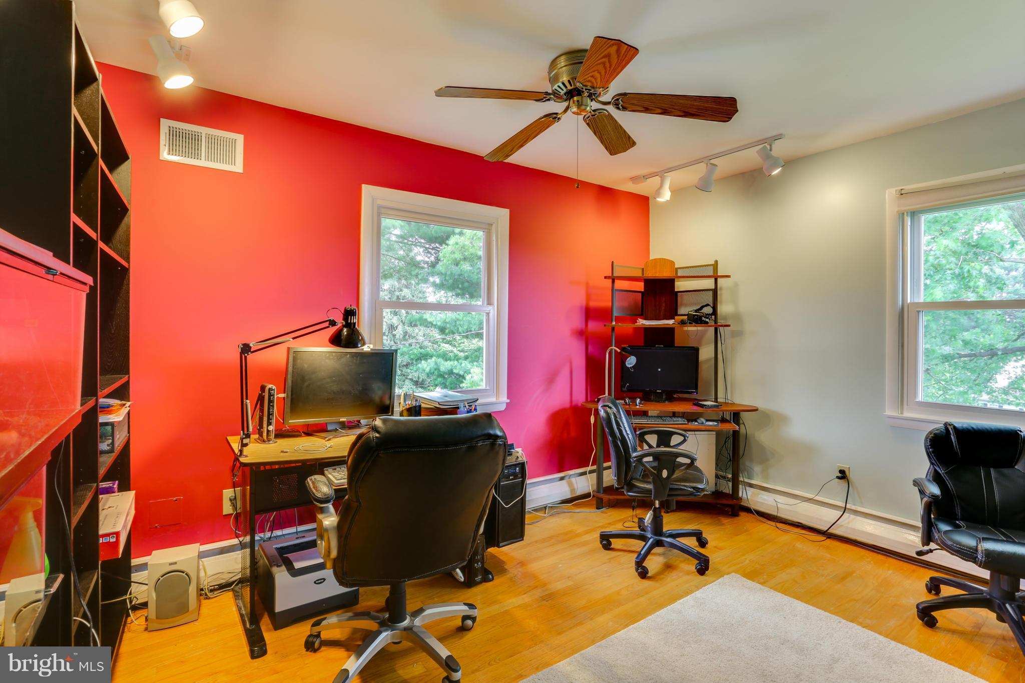 VALLEY MEDE - Residential