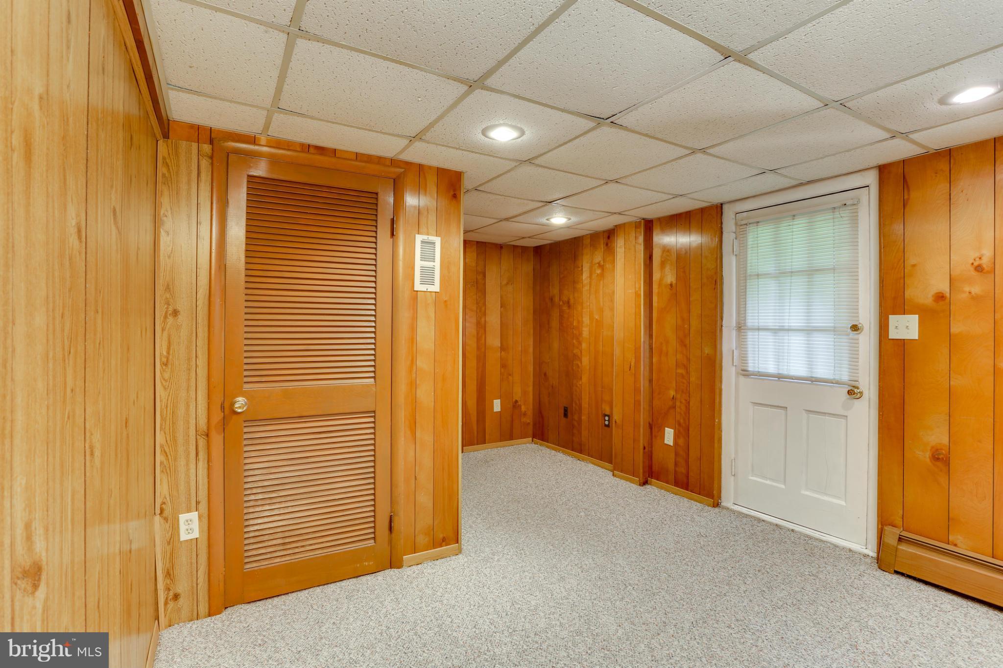 VALLEY MEDE - Residential