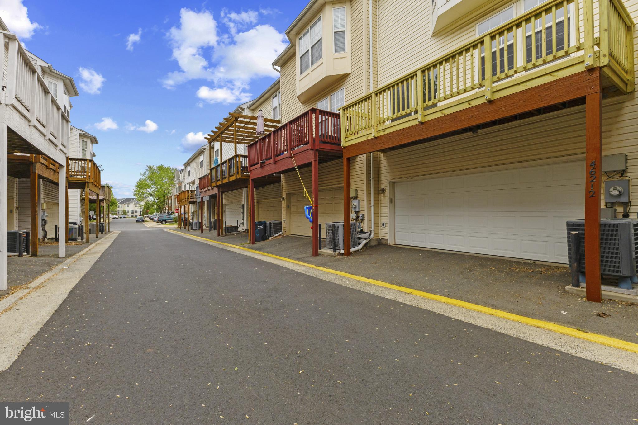 POTOMAC LAKES - Residential