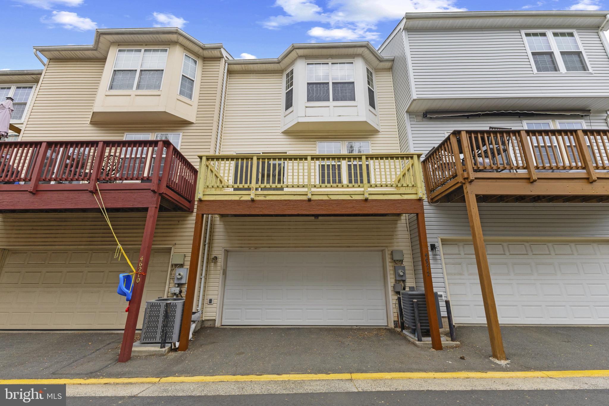 POTOMAC LAKES - Residential