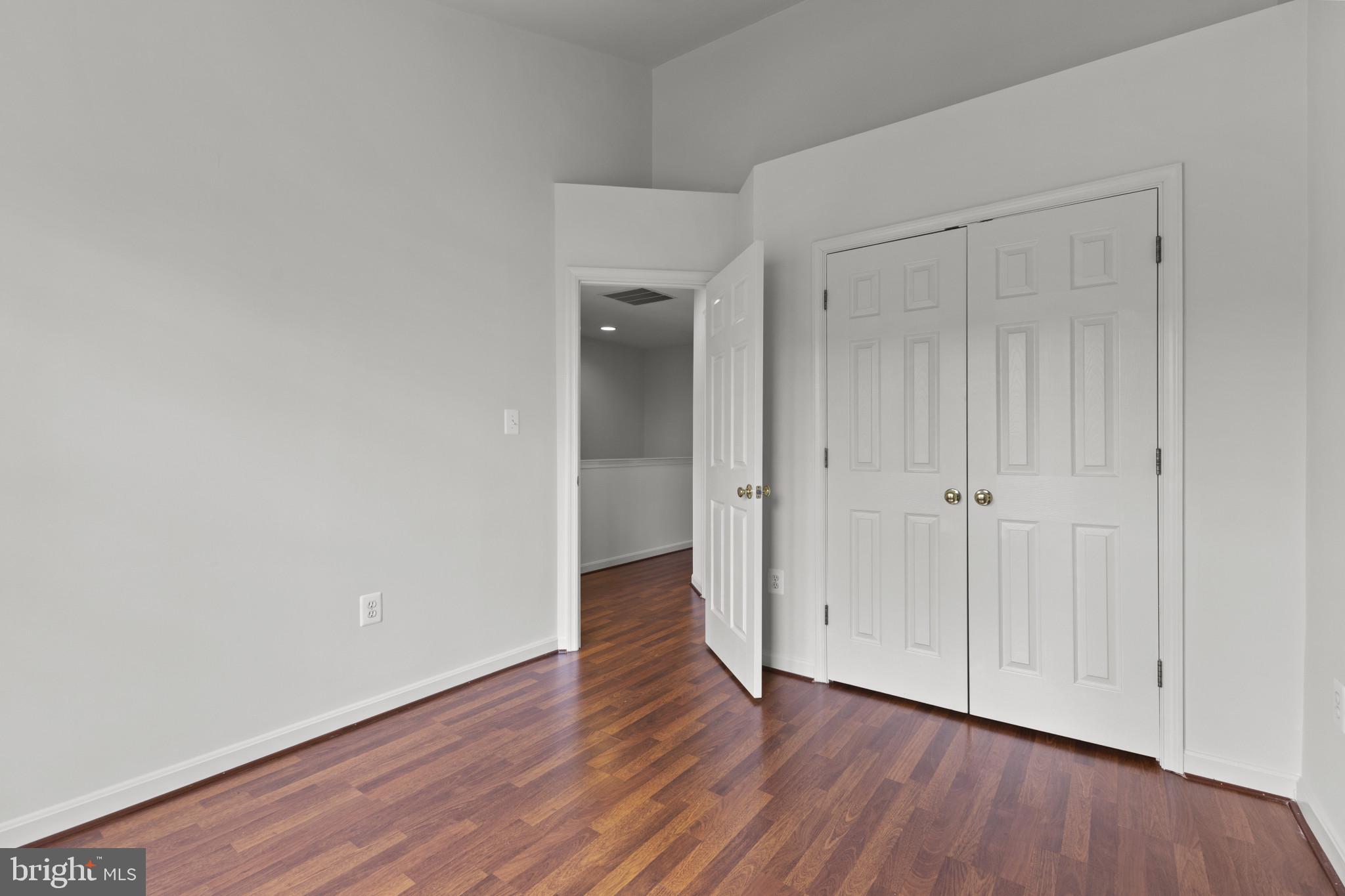 POTOMAC LAKES - Residential