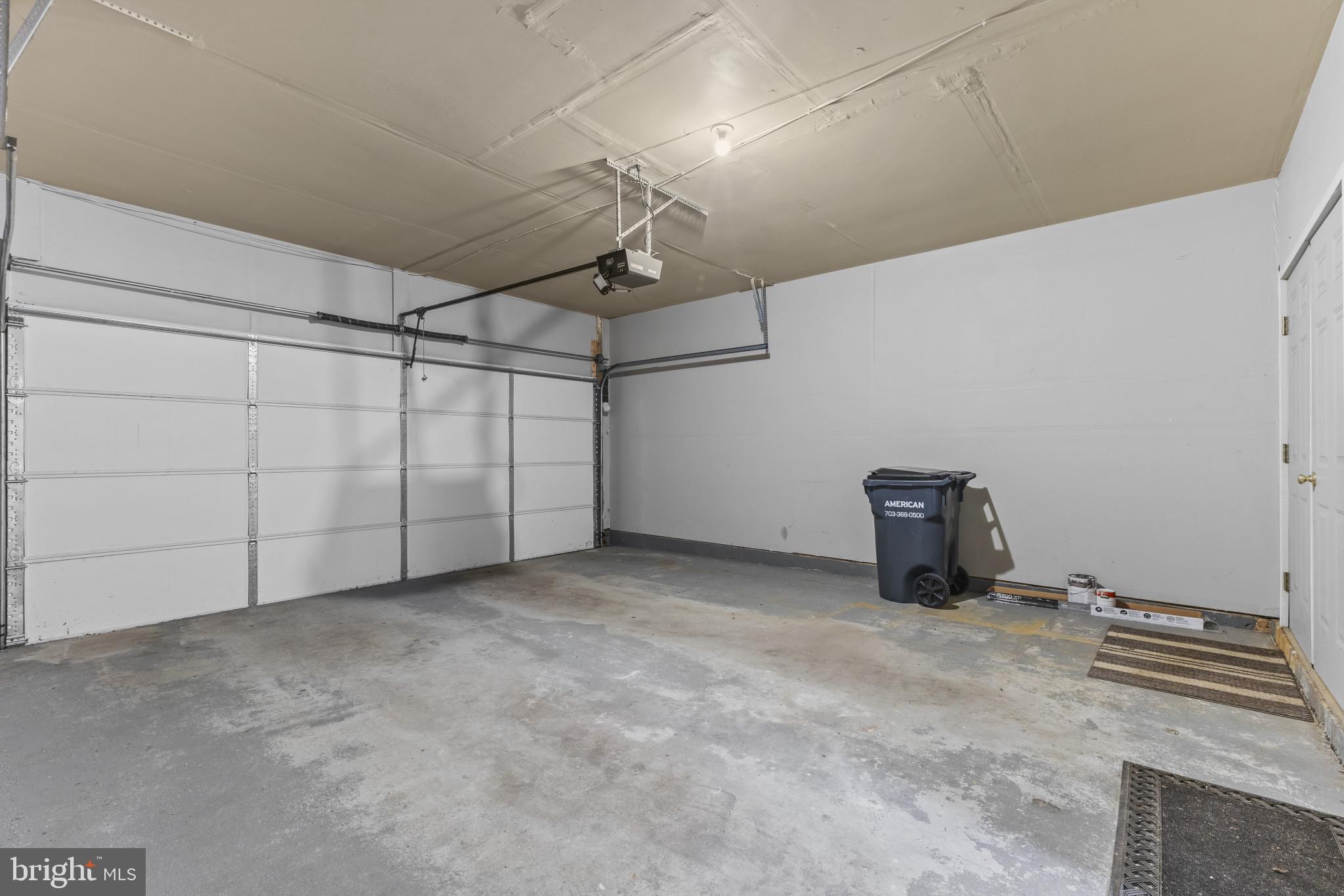 POTOMAC LAKES - Residential