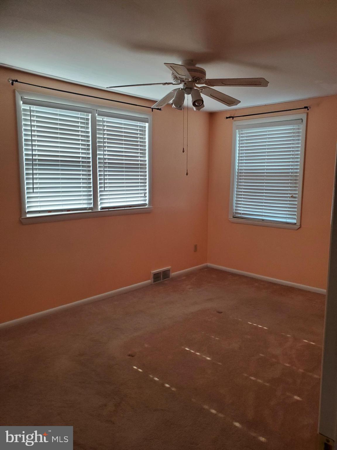 FOX CHASE - Residential