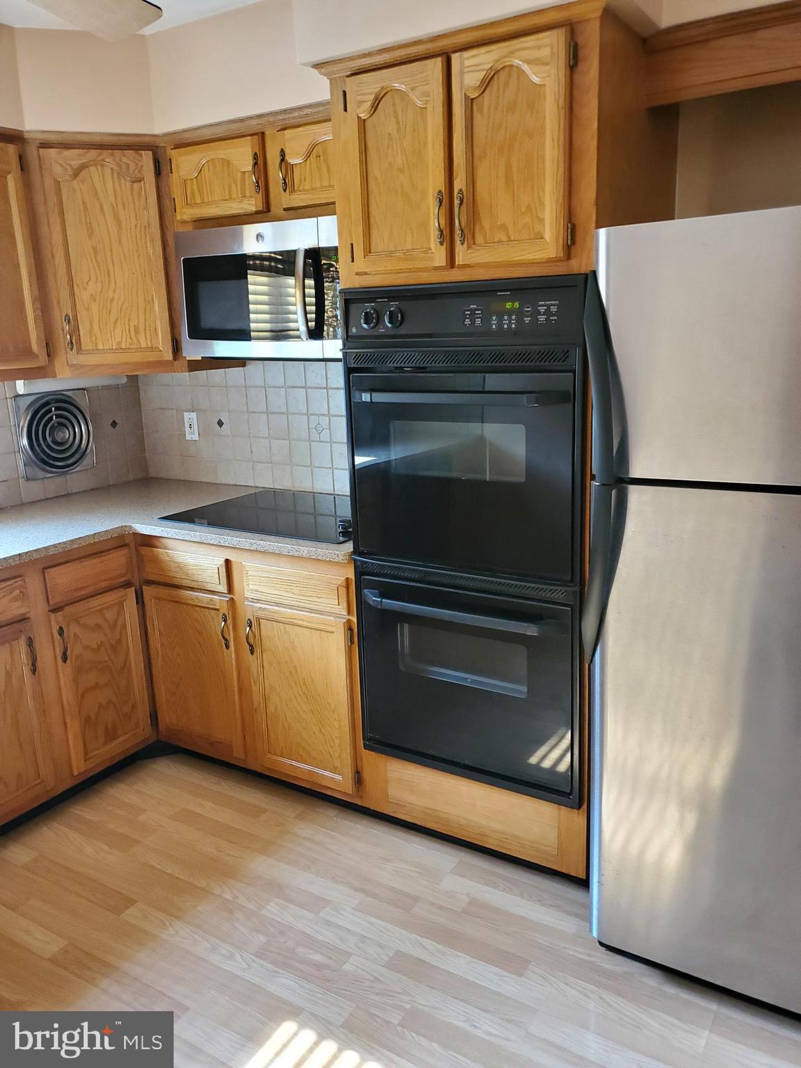 FOX CHASE - Residential