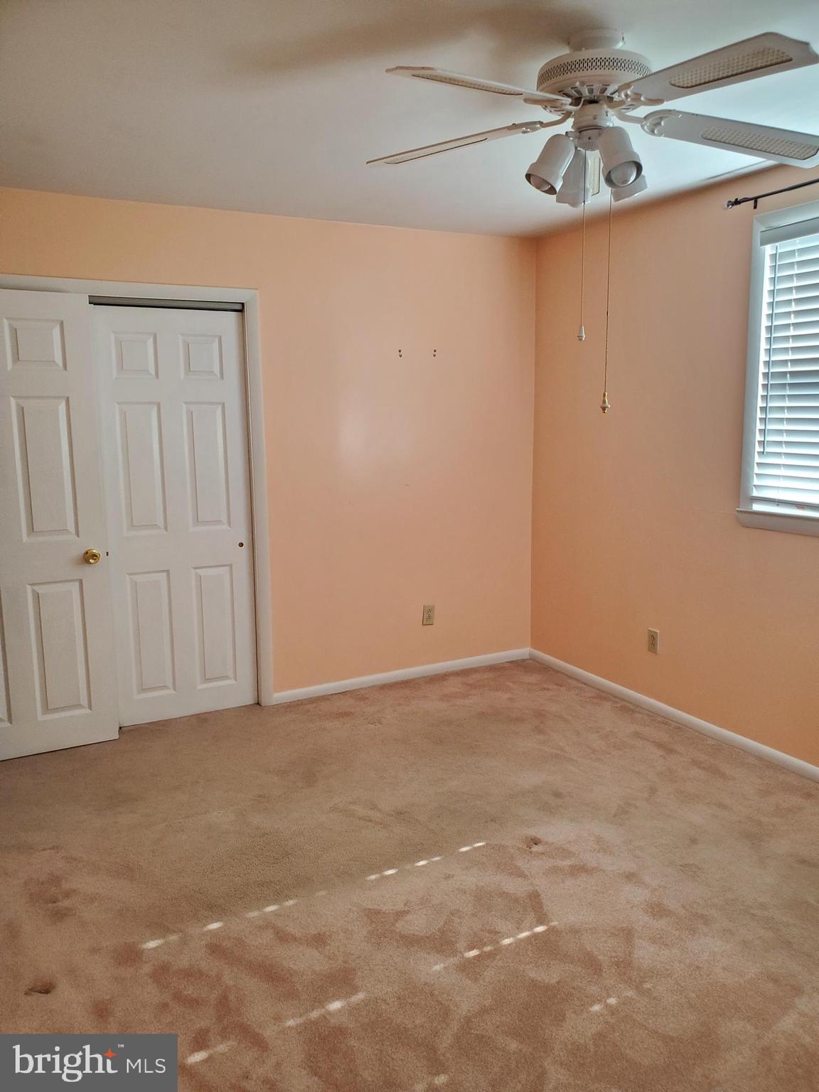 FOX CHASE - Residential