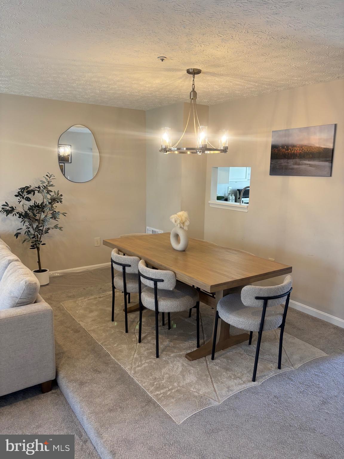 SNOWDEN RIDGE - Residential Lease