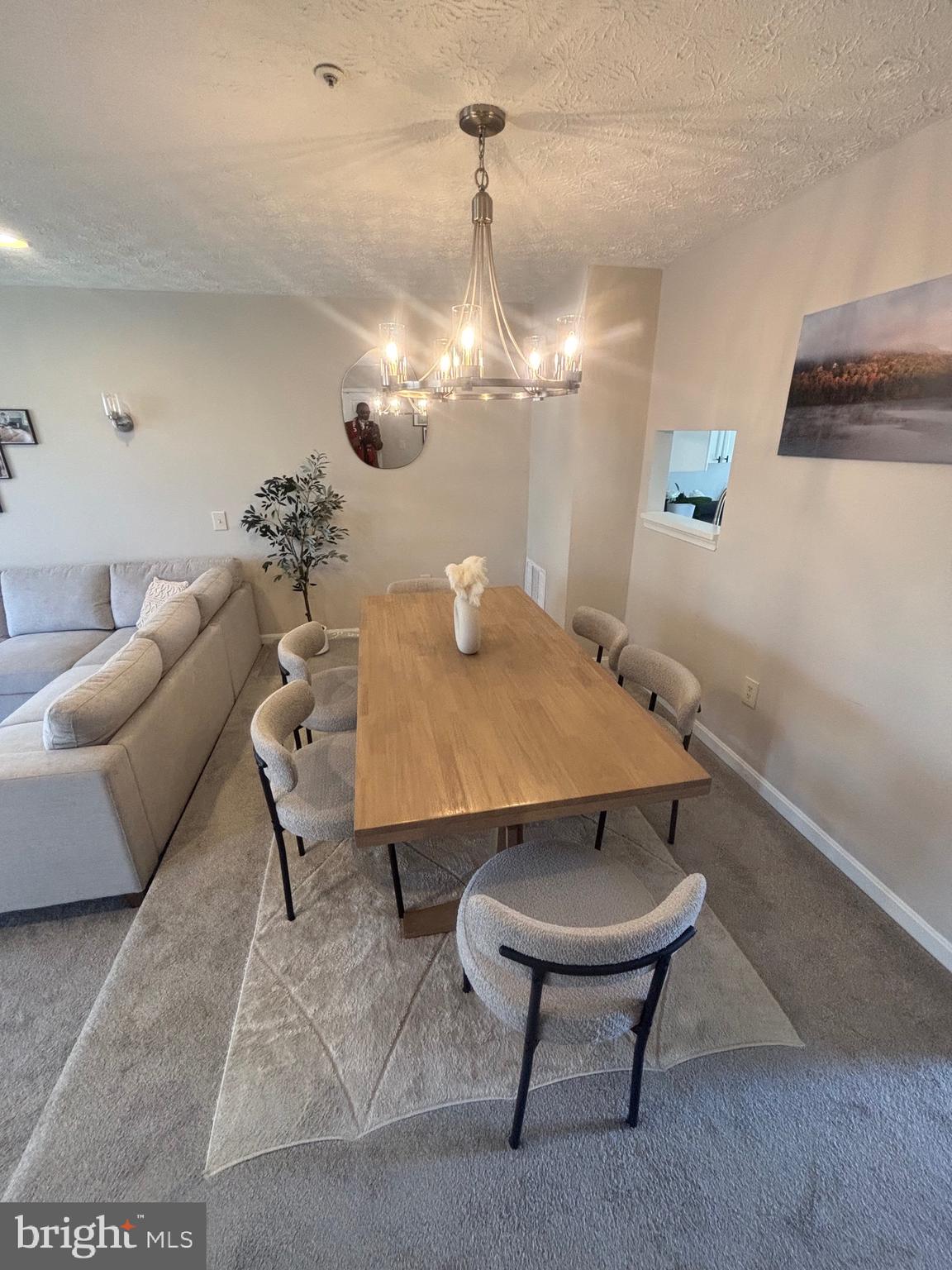 SNOWDEN RIDGE - Residential Lease