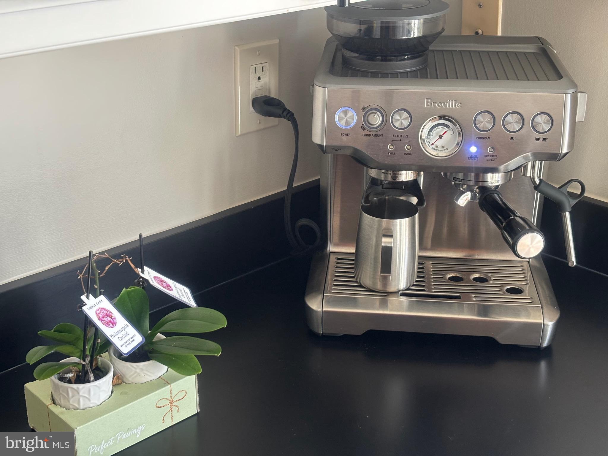 SNOWDEN RIDGE - Residential Lease