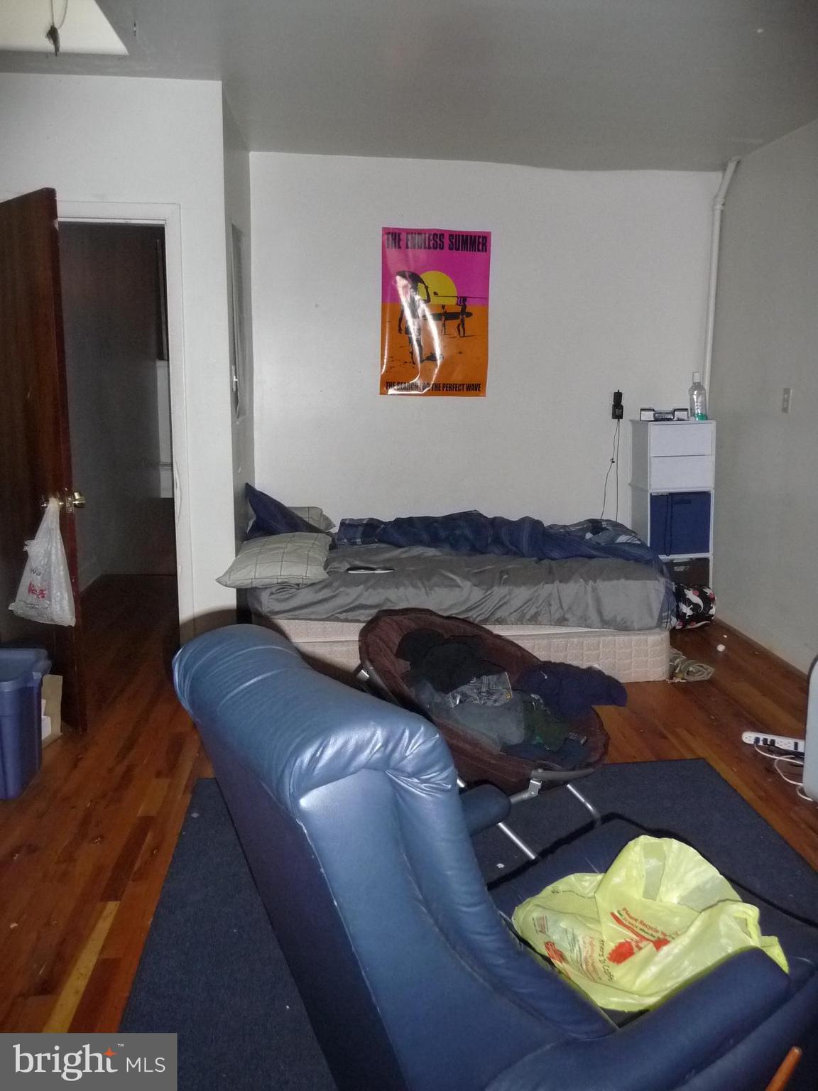 POWELTON VILLAGE - Residential Lease